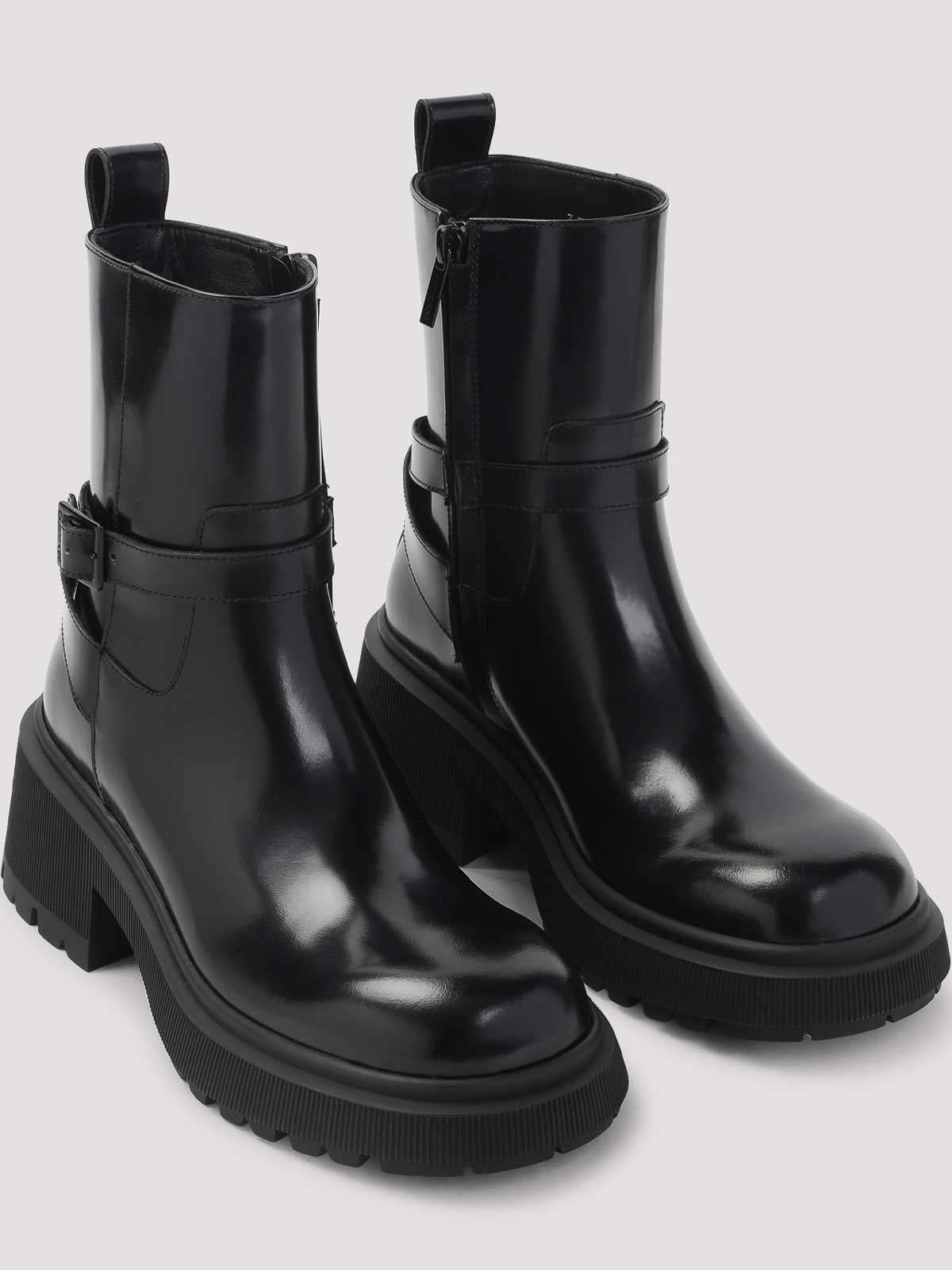 Jimmy Choo Soft Box Calf Conny Flat Boots In Black