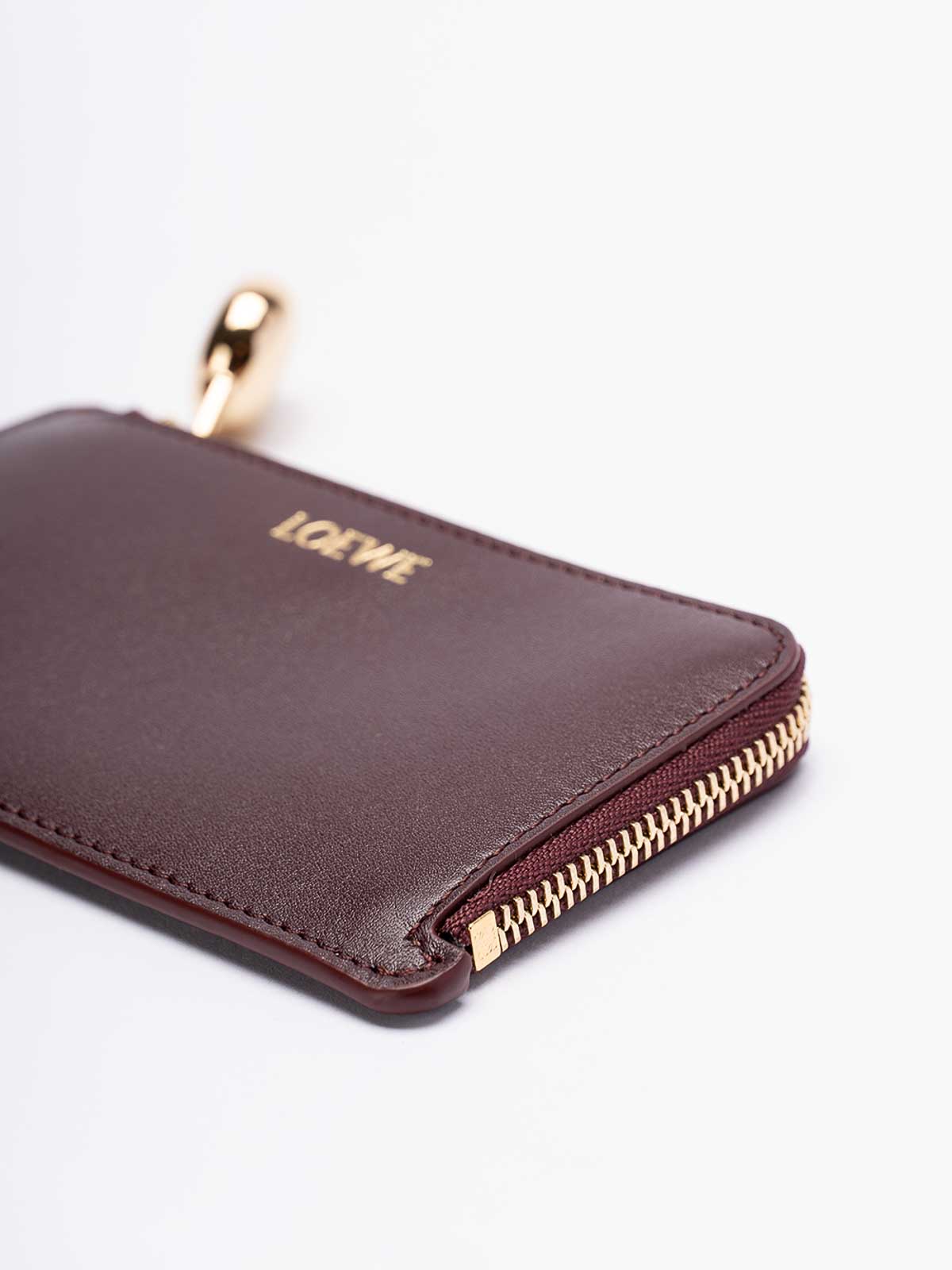 Loewe Pebble Leather Zipped Card Case In Brown
