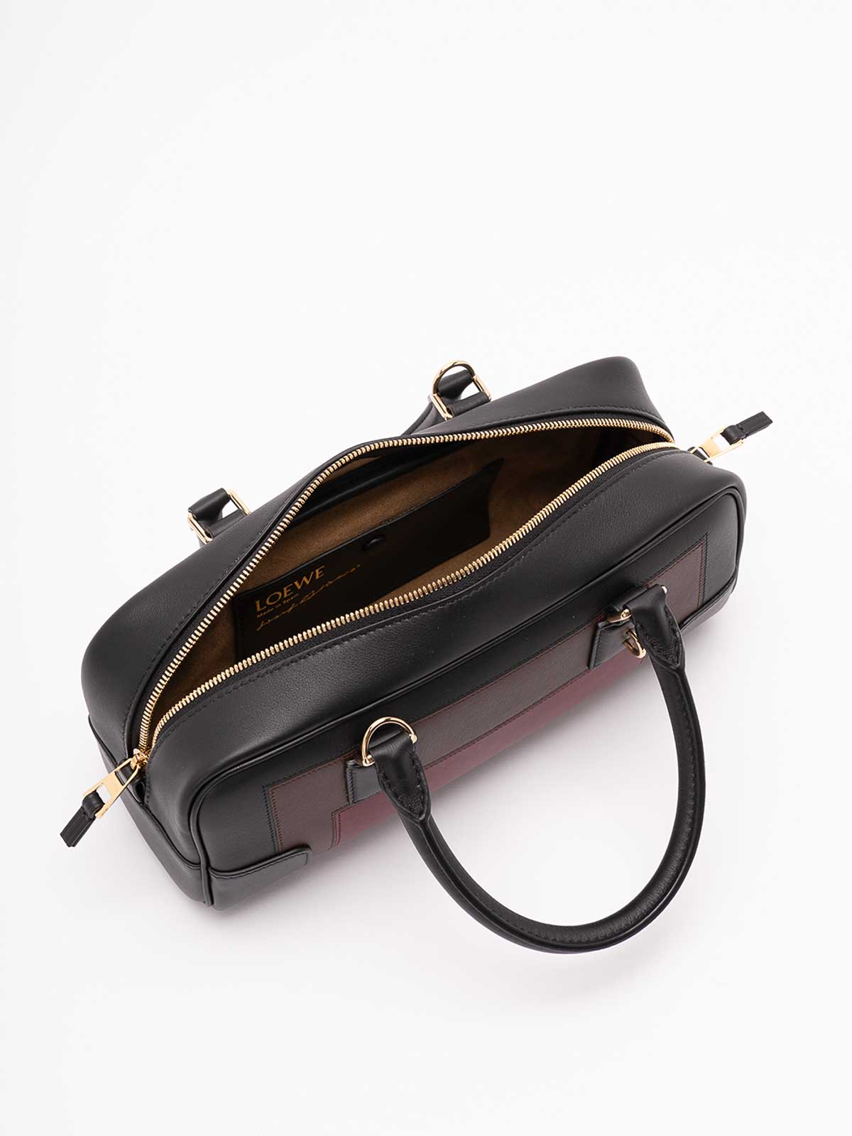 Loewe `amazona 23 Cropped Square` Bag In Black