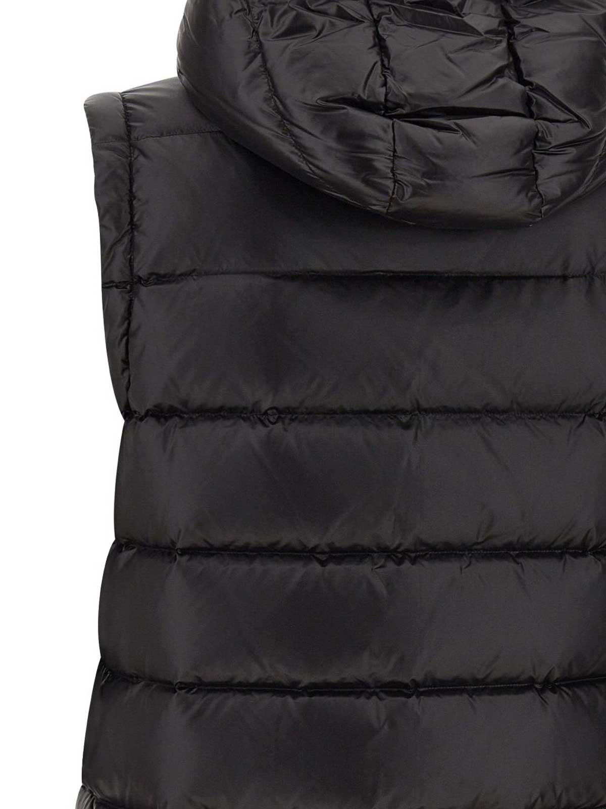 Peuterey Hooded Padded Vest With Horizontal Quilting In Black