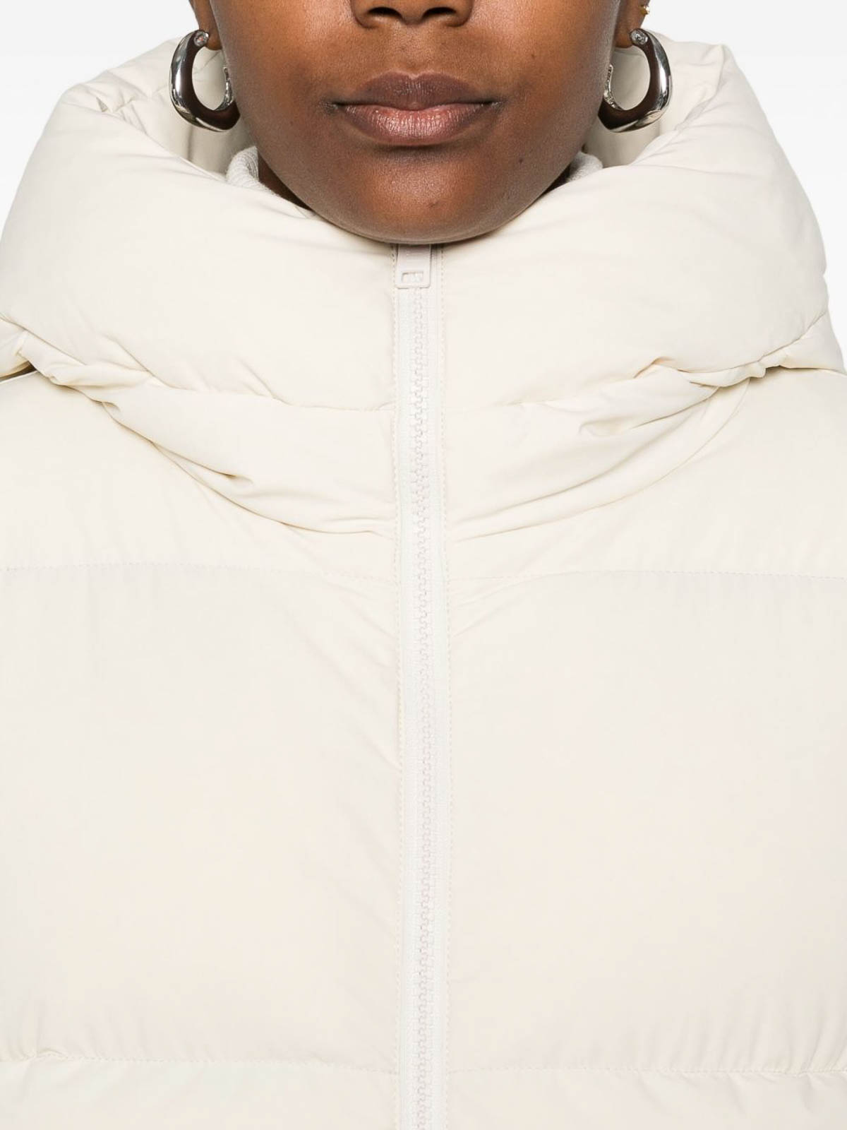 Woolrich Tailored Beige Puffer Jacket With High Collar In White