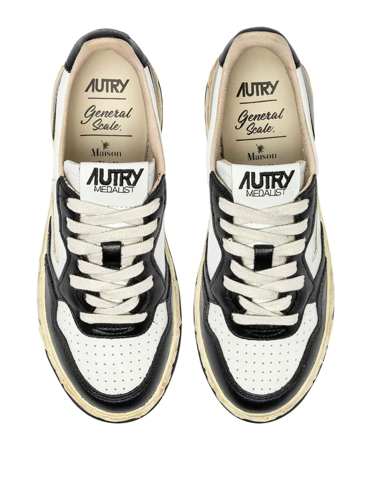 Autry Sneakers With Plateau And Leather Panels In Multi