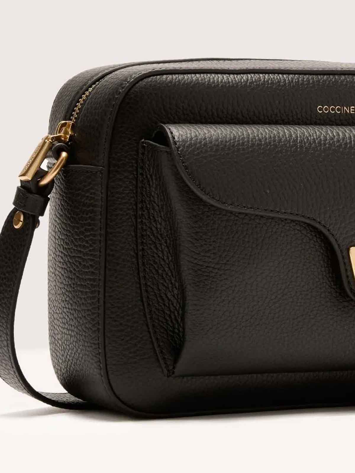 Coccinelle Beat Soft In Black