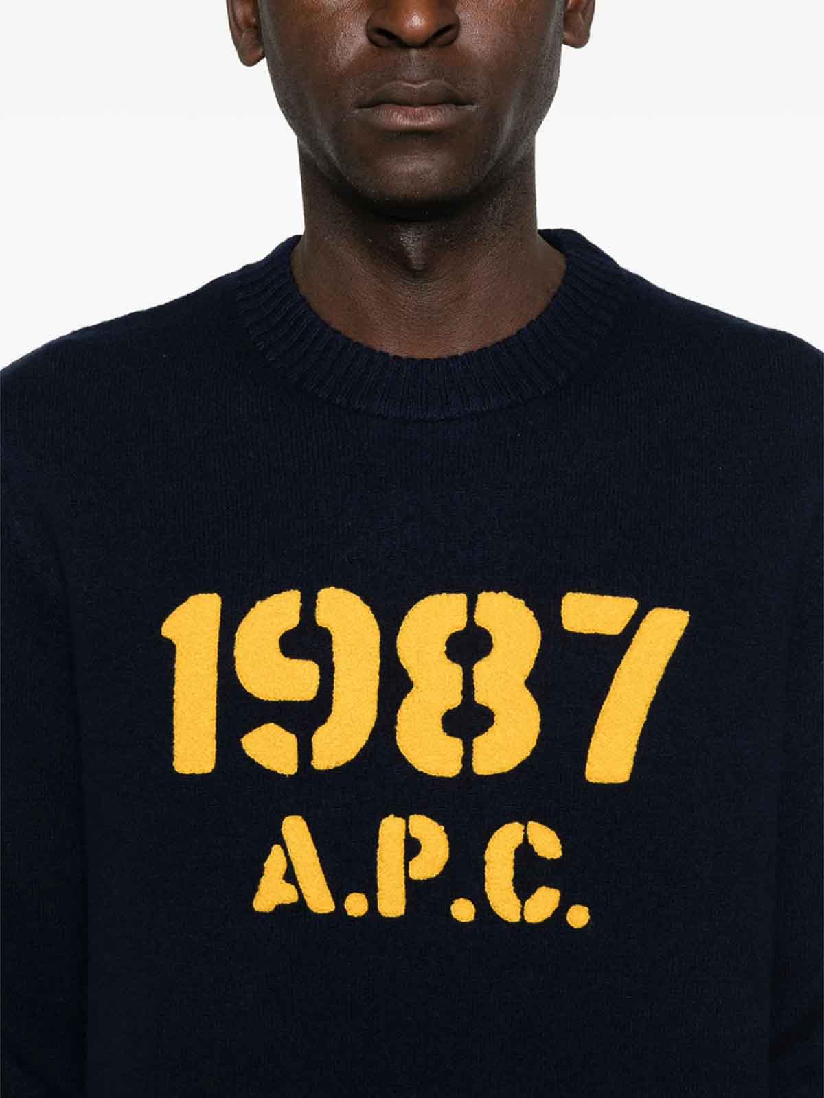 Apc Crew-neck Long-sleeve Sweater In Black