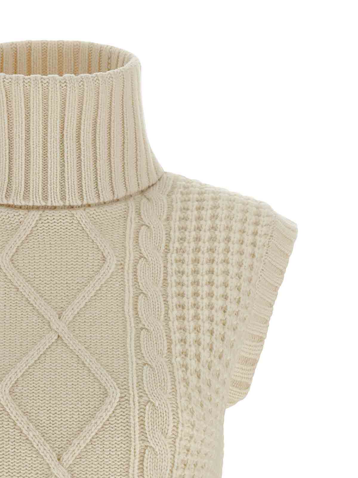 Perfect Moment Crystal Vest In Neutral