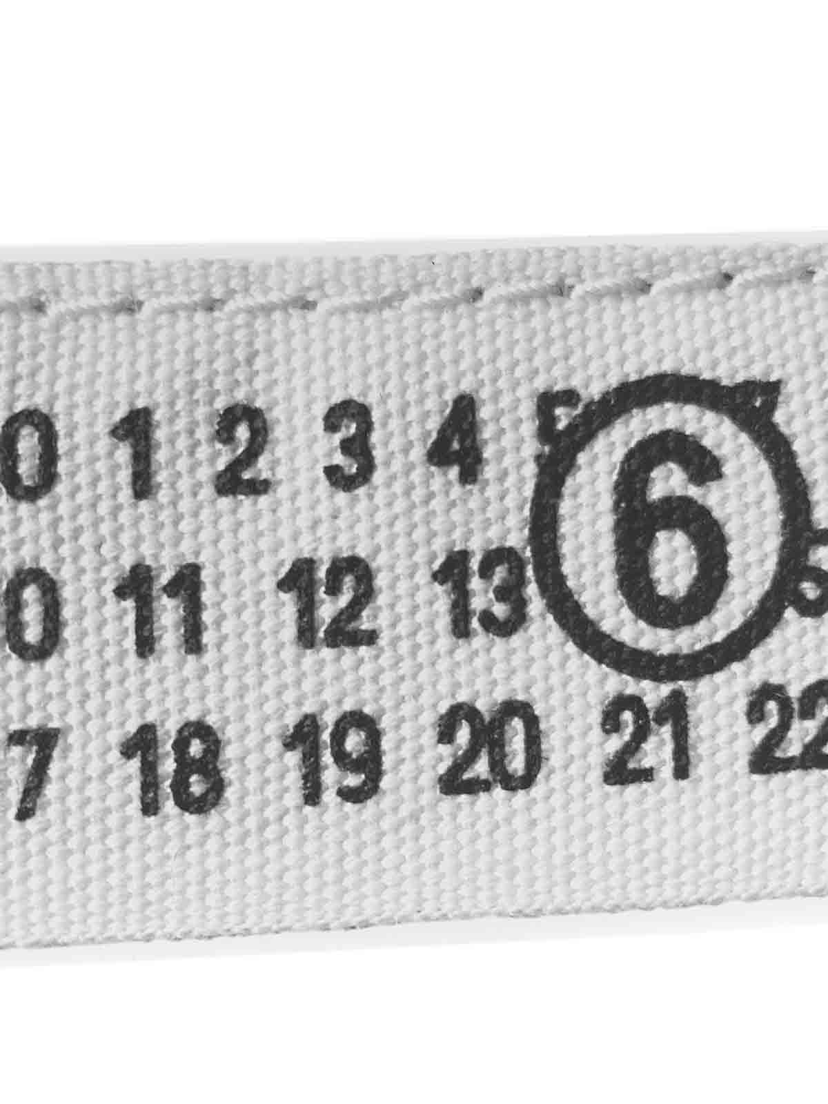 Mm6 Maison Margiela Etichetta Numeric Clutch In White