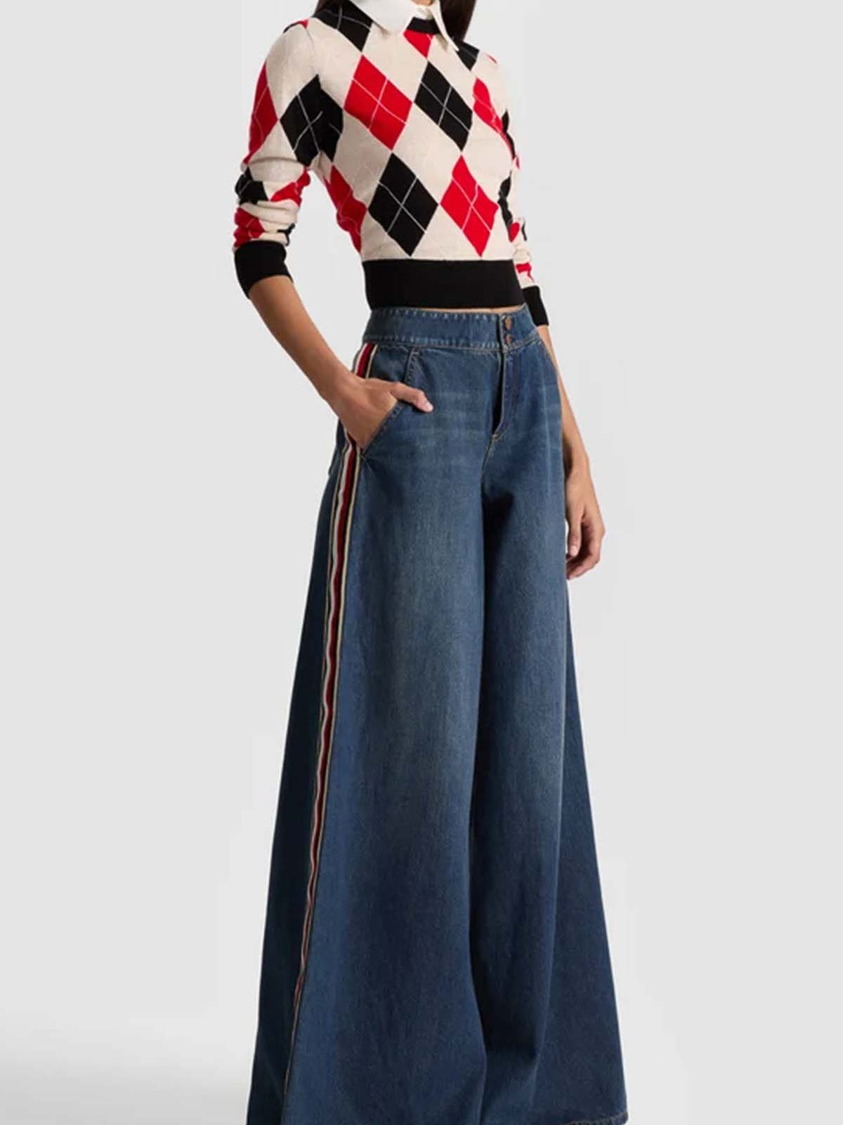 Alice And Olivia Carolann Collared Argyle Sweater In Multi