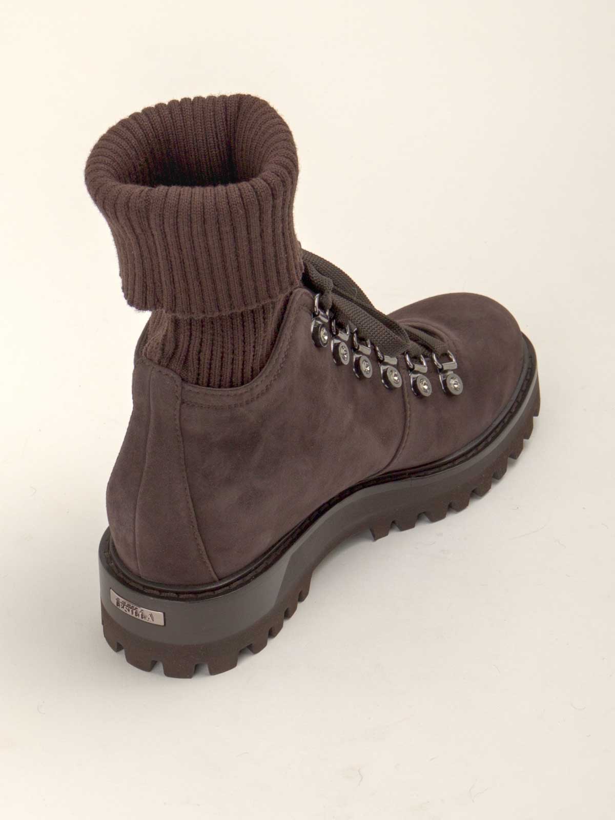 Le Silla Ankle Boots In Brown