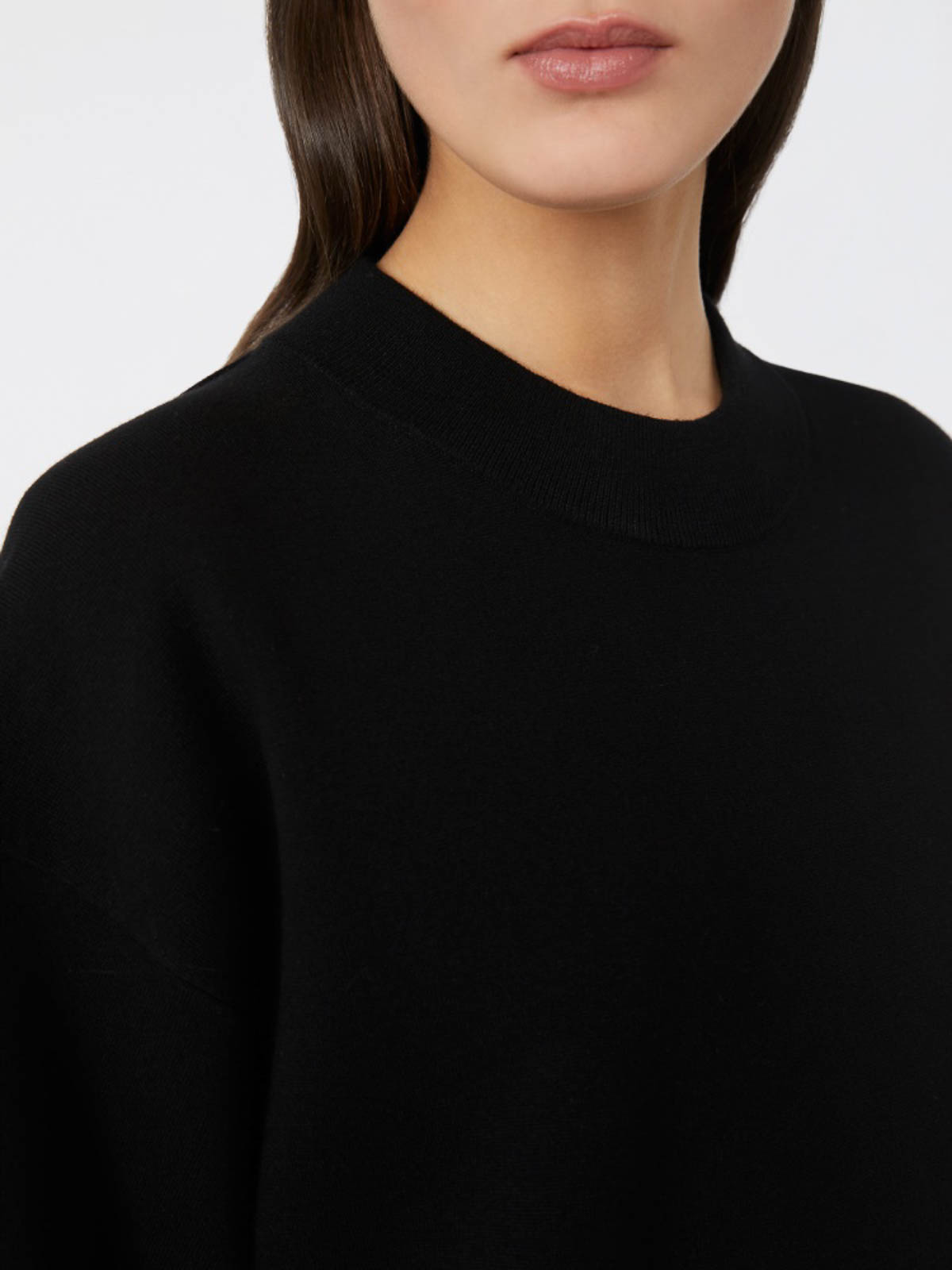 Max Mara Boxy Viscose Sweater By In Black