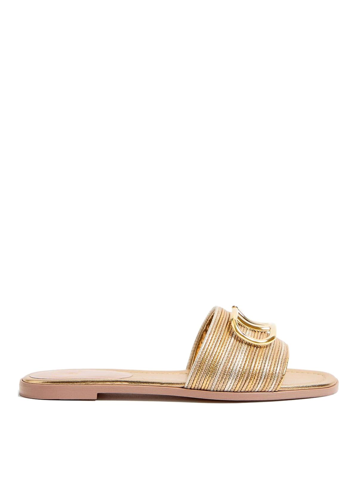 Valentino Garavani Vlogo Signature Leather Flat Sandals In Gold