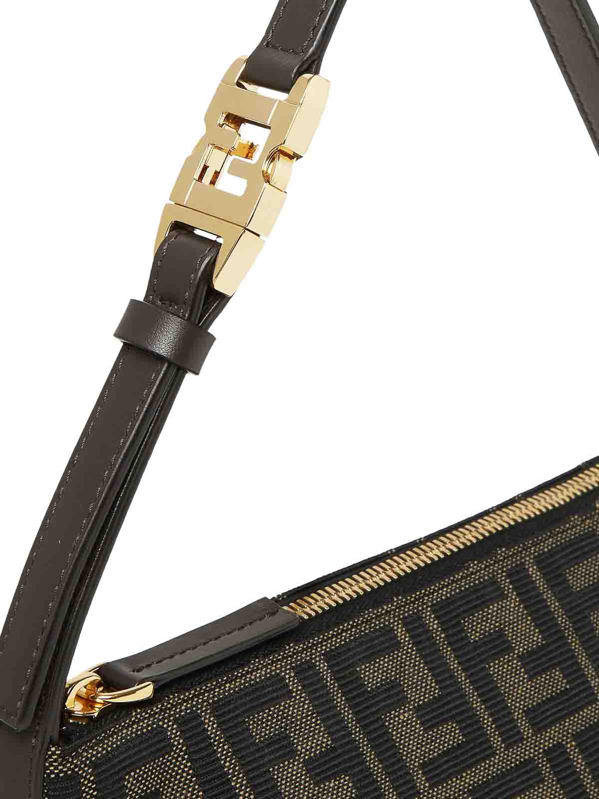 FENDI 바니티 파우치 스몰 FF 주카