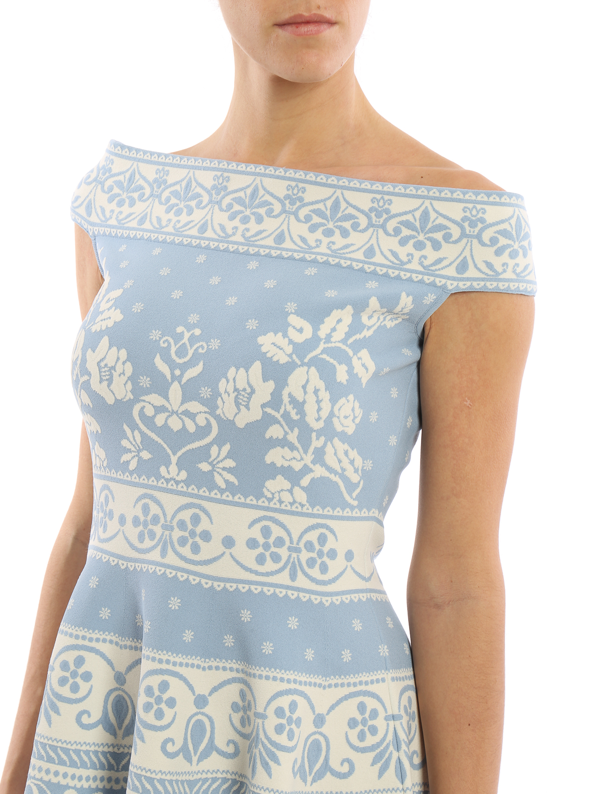 Alexander Mcqueen Jacquard off-shoulder dress|461076Q1ROG4993