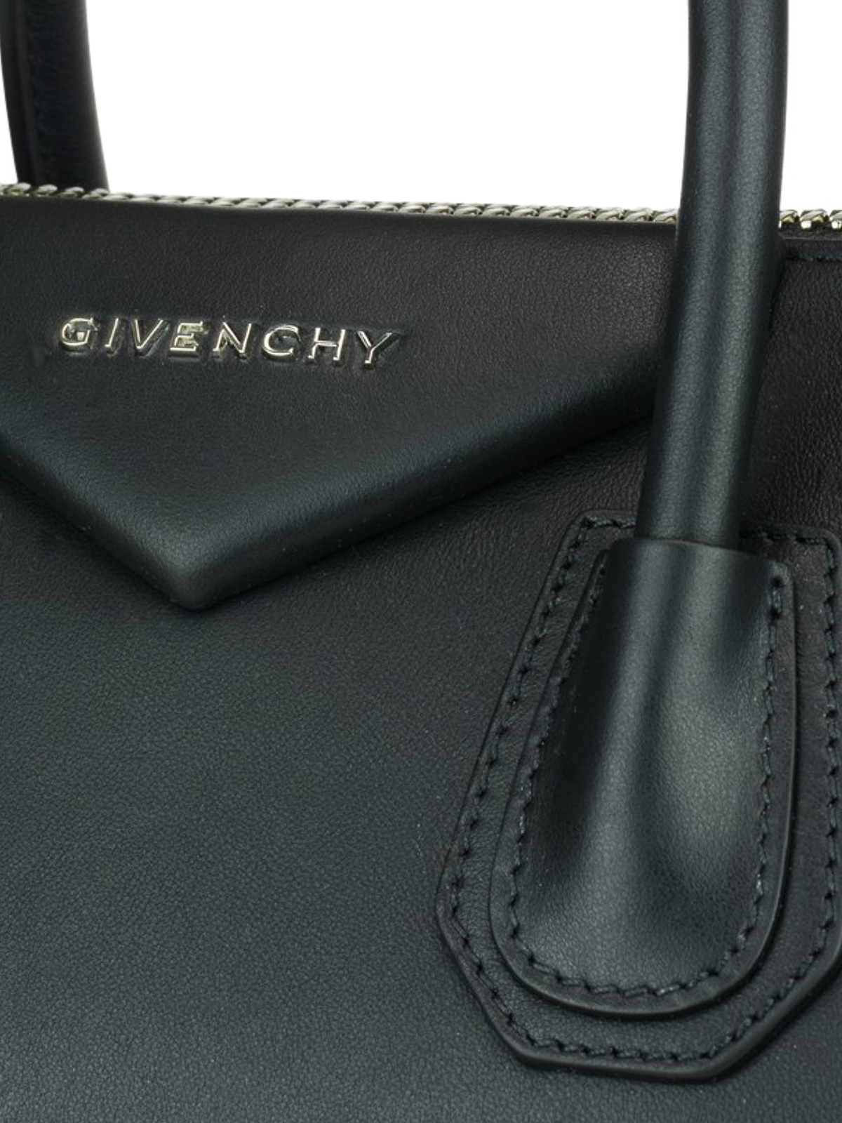 GIVENCHY Antigona Small Leather Shoulder Bag Black