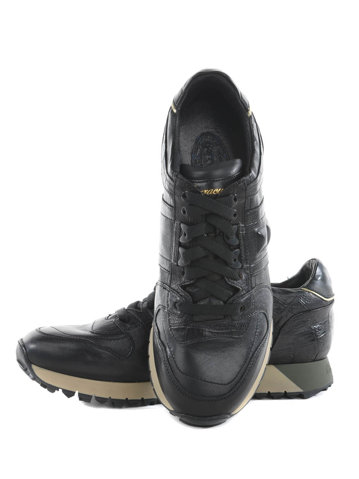 スニーカー Barracuda Black Leather Sneakers With Cushioned Sole Barracuda Studded leather sneakers - Black | BU2645C10HAV19NERO