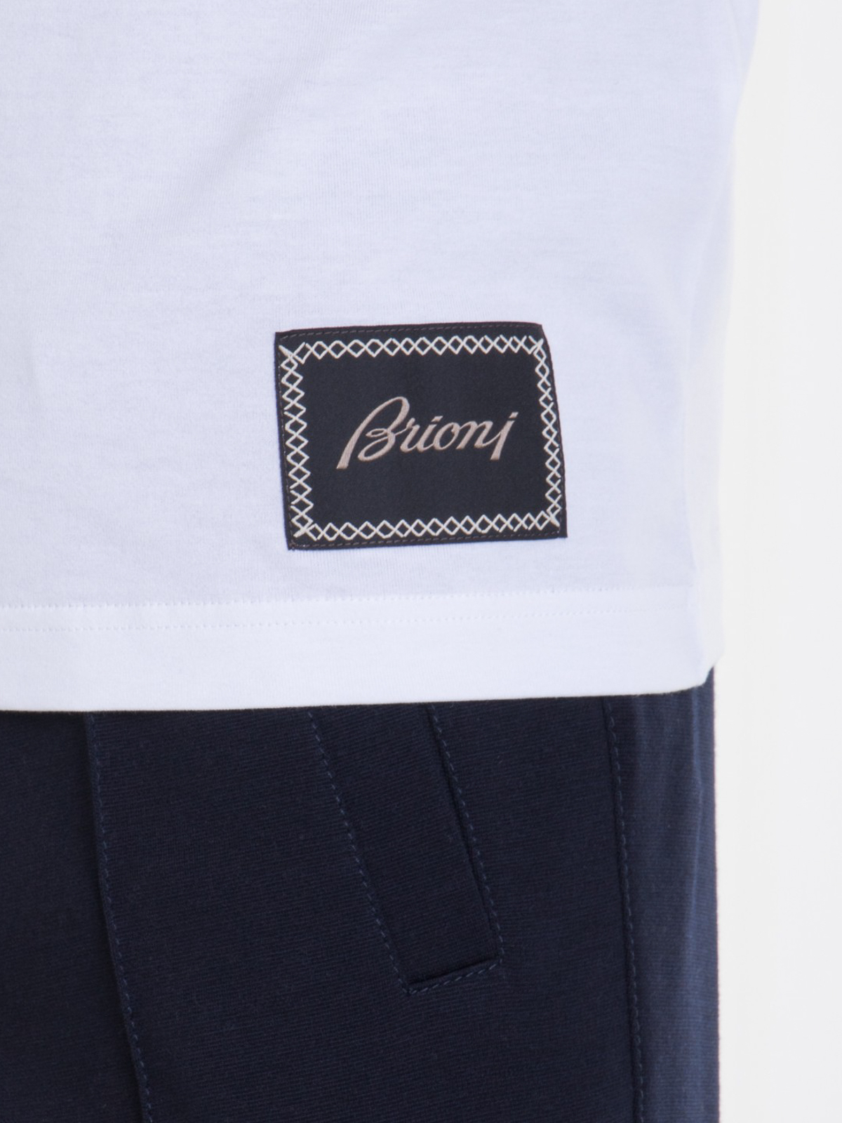 Brioni Contrasting logo T-shirt - White - Men | UJCH0LO86289000