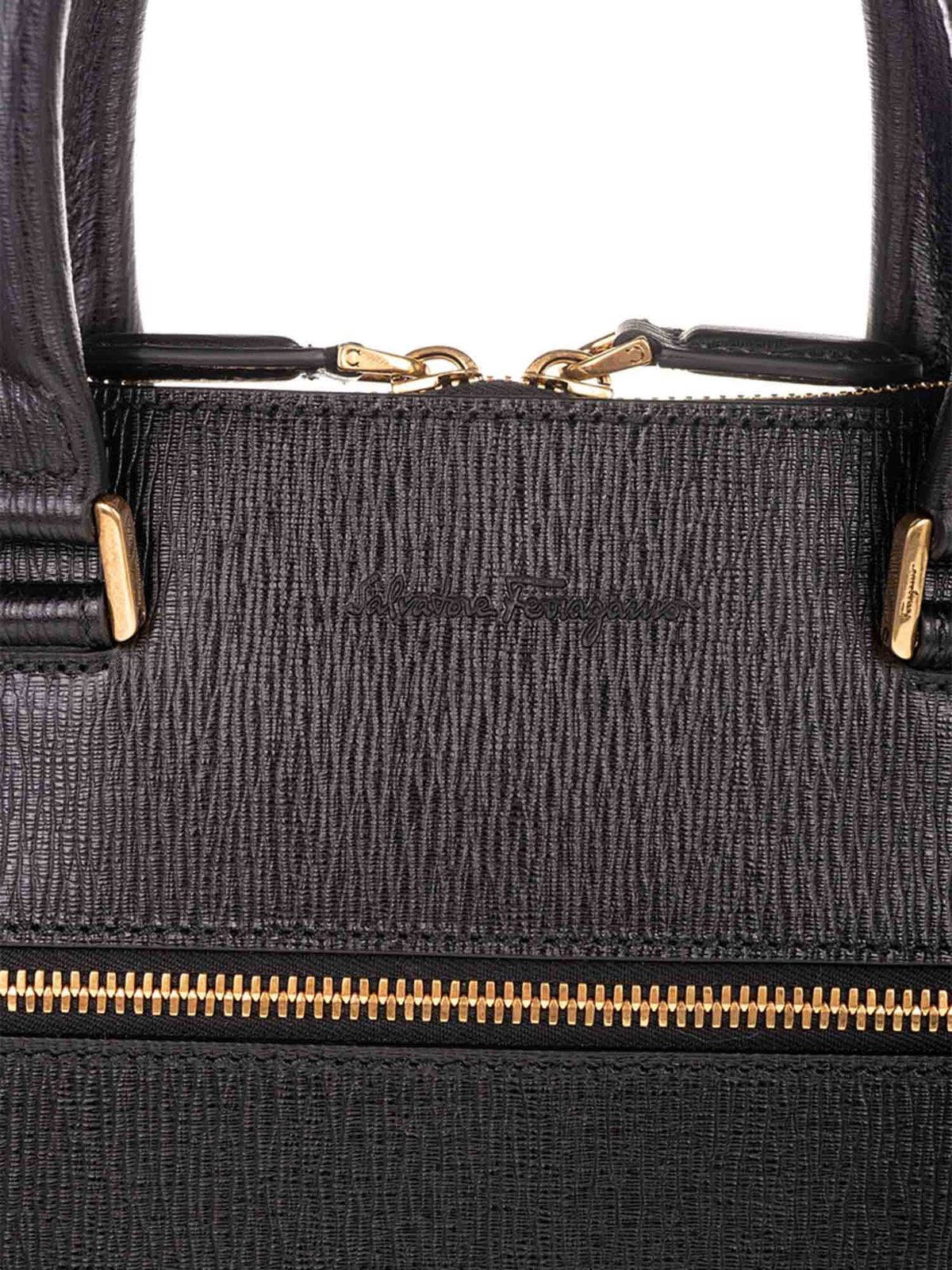 6万取引突破★UPS速達便利用！【FERRAGAMO】LAURENE_サンダル Ferragamo Business bag in black - Black - Men | 732519