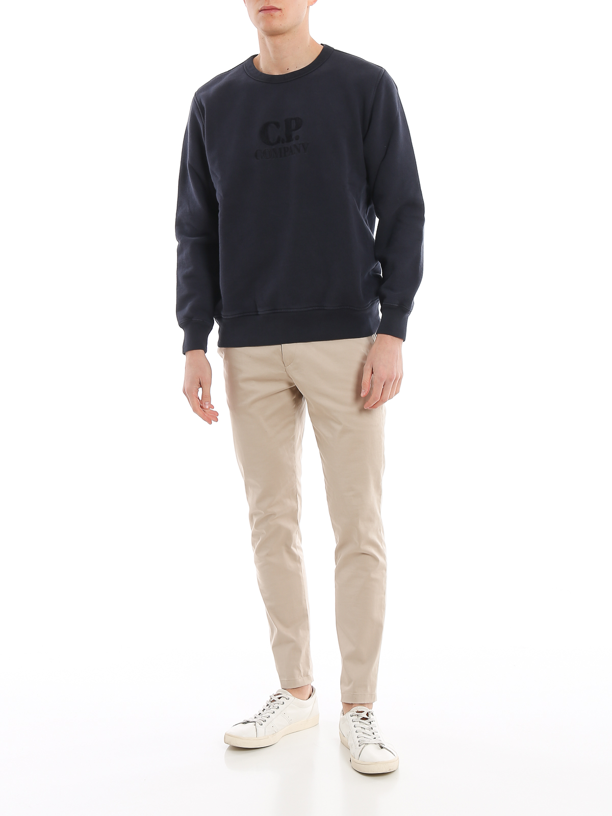 【新品】C.P. COMPANY Simple embroidery sweat 新品】C.P. COMPANY Simple embroidery sweat C.P. Company Logo