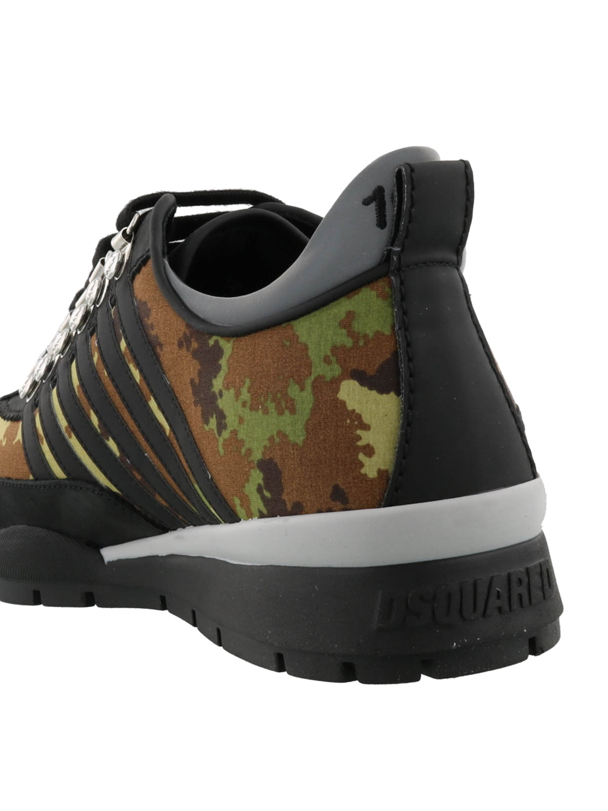 Acht Wat mensen betreft geur Trainers Dsquared2 - Camouflage 251 sneakers - SN101T90A008