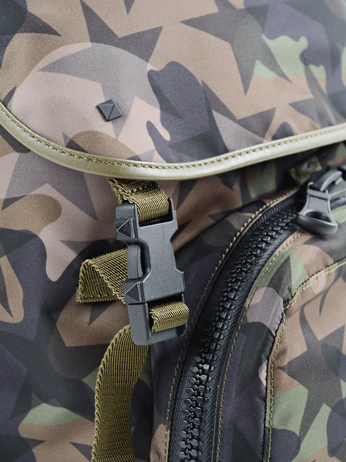 Valentino Garavani Camustars backpack - メンズ|LY2B0521NCHA63 Valentino Garavani Camustars backpack - メンズ|LY2B0521NCHA63