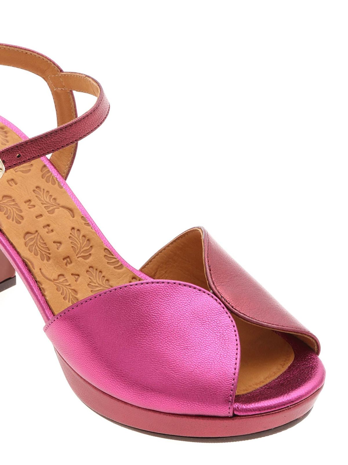 Sandals Chie Mihara Elodea sandals in laminated fuchsia