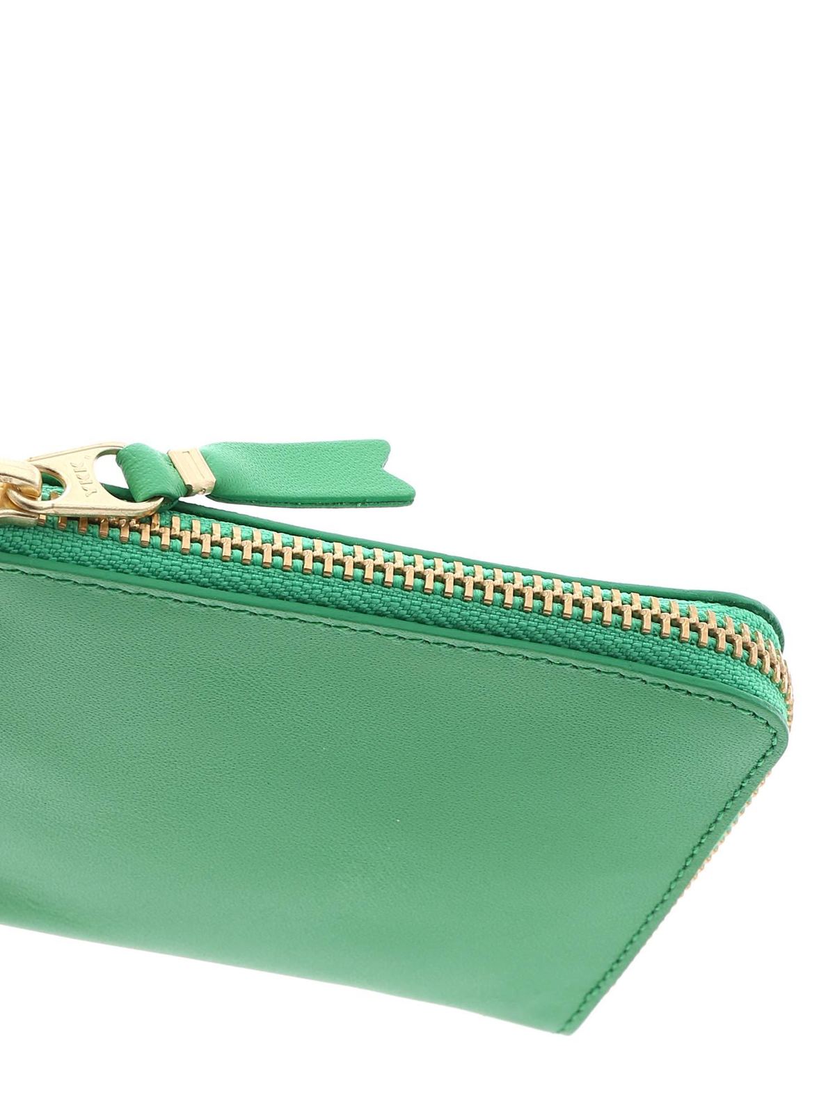 Buy online Green Wristlet Pouch Bag from Purses & Pouches & Potlis for  Women by Kara for ₹875 at 0% off | 2024 Limeroad.com