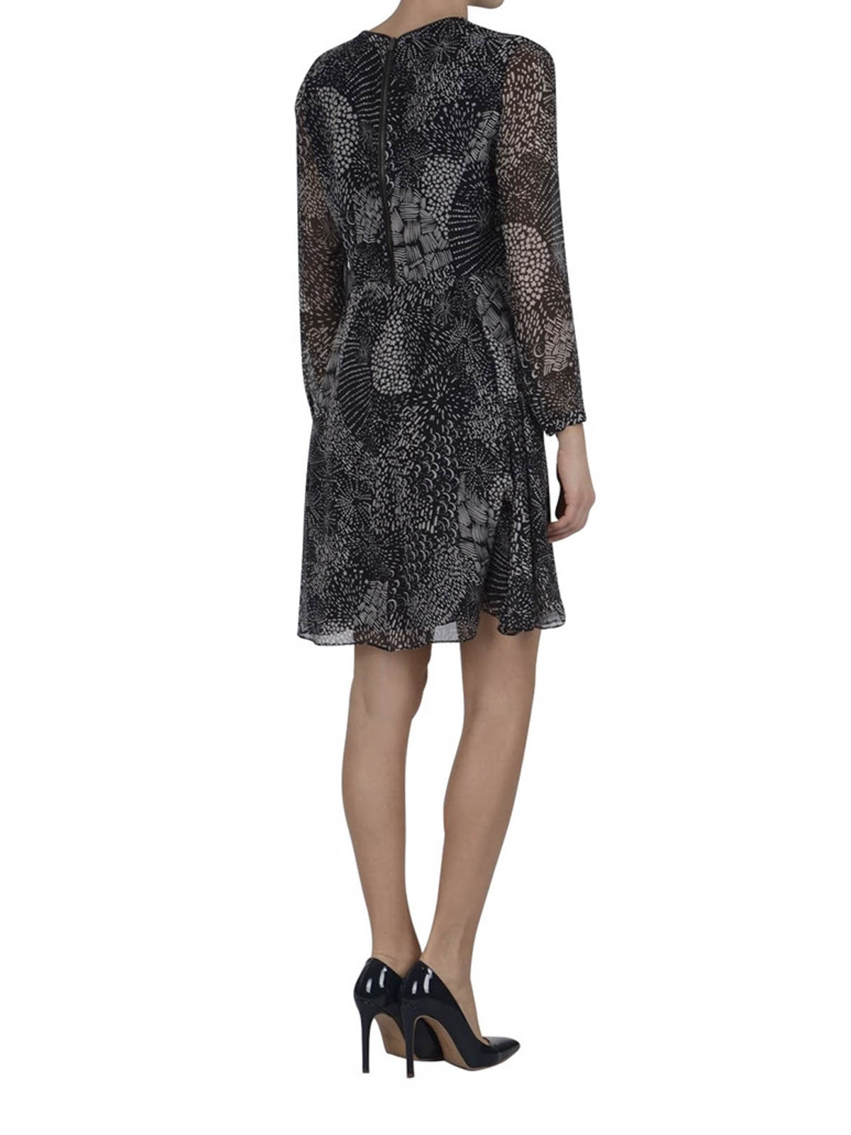 chinese dress ladies Burberry Prorsum Floral Macrame Lace Mini Dress with Bow Cream Size 36 –  Celebrity Owned