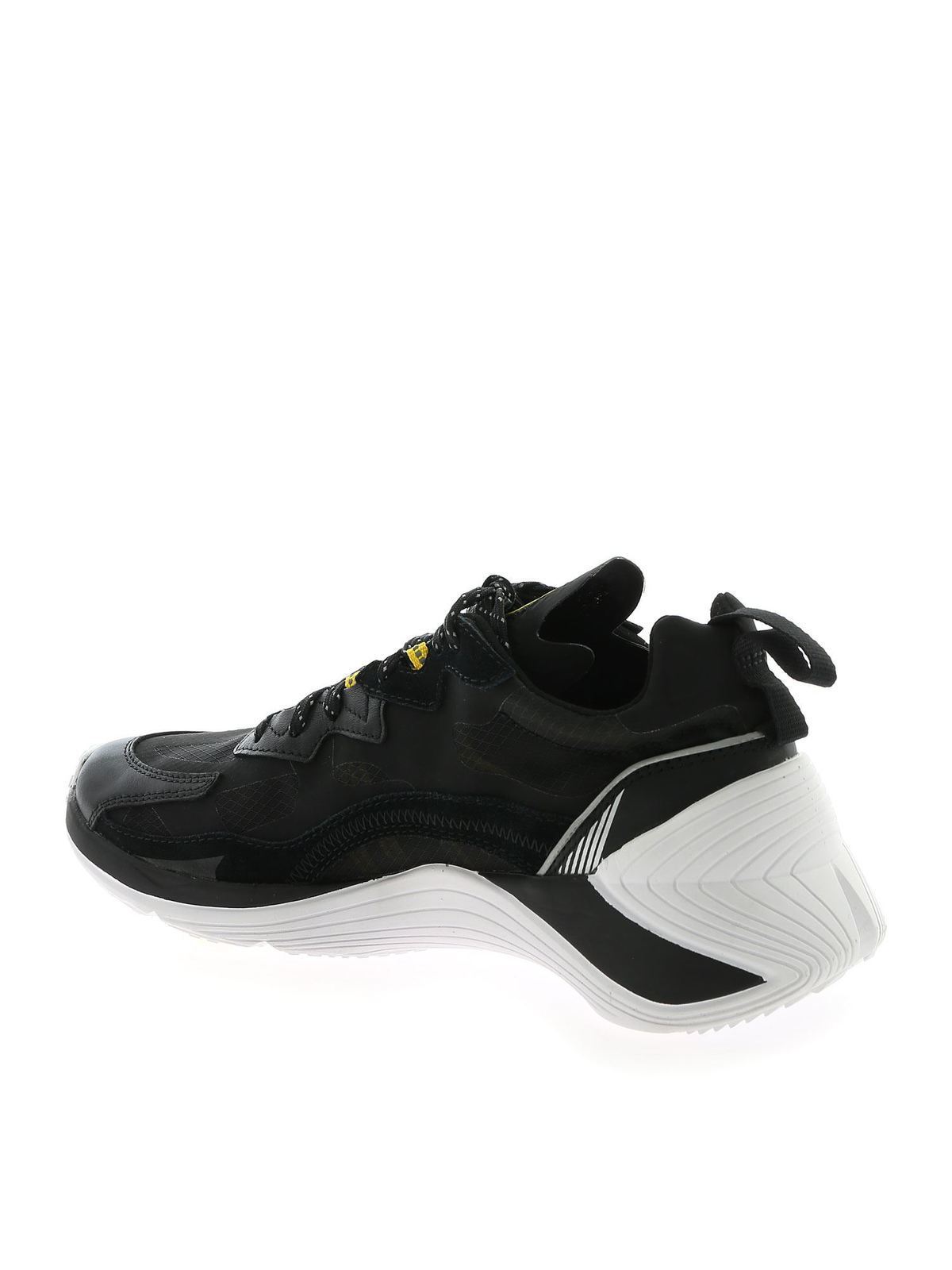 Shop Mcq By Alexander Mcqueen Daku 2.0 Sneakers In Black In Negro