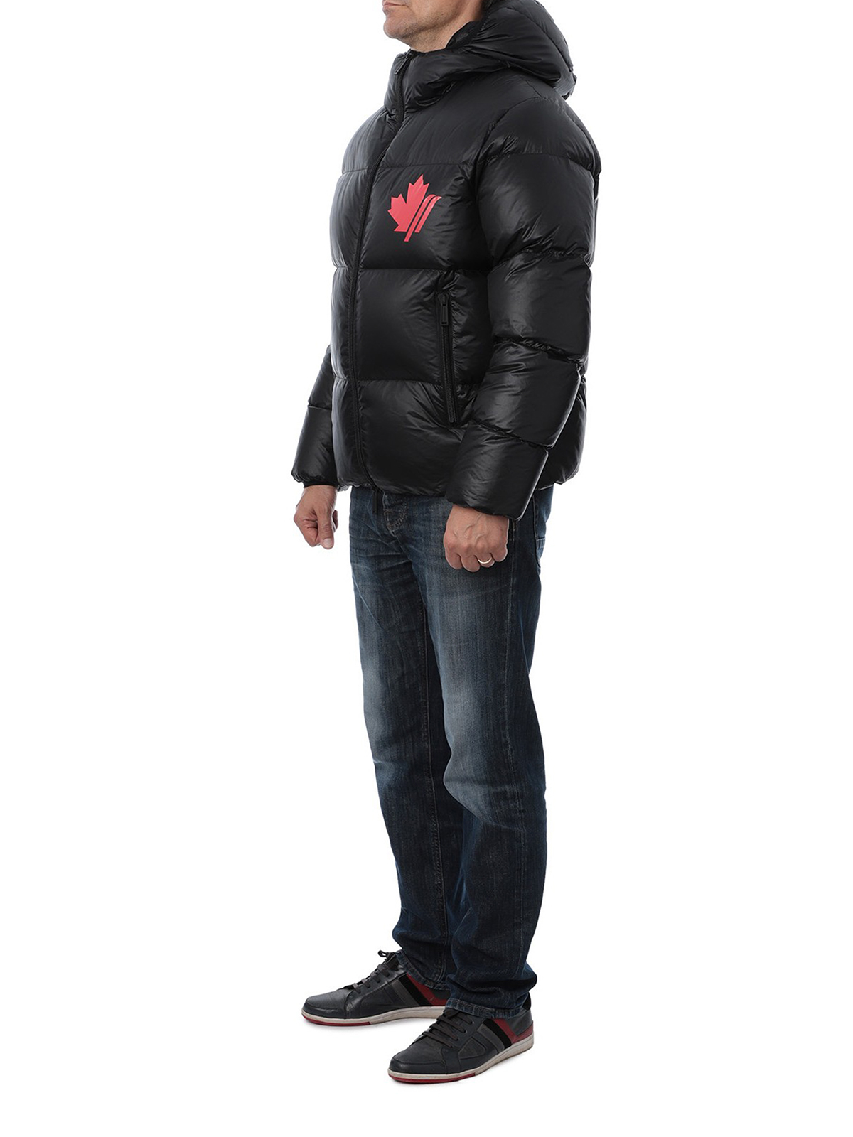 Padded jackets Dsquared2 - Maple leaf and logo print puffer jacket -  S74AM0962S52119900