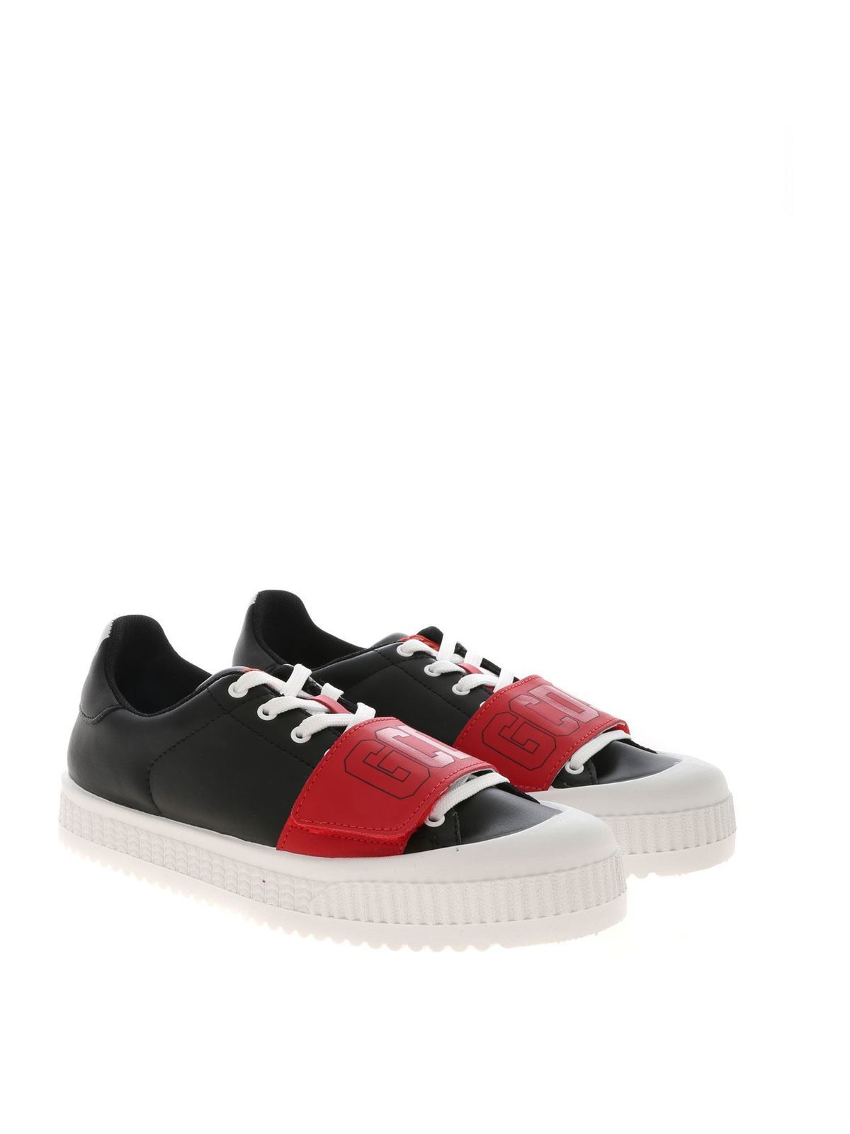 Shop Gcds Sneakers In Black With Red Logo Detail In Negro