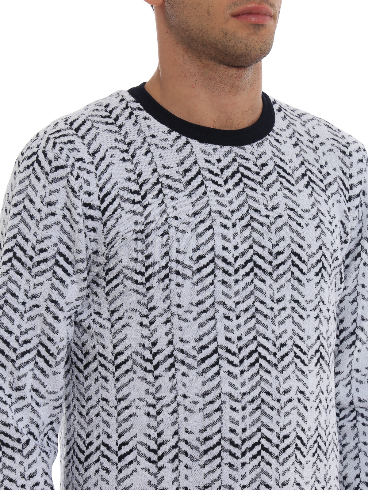 Giorgio Armani Jacquard Sweater
