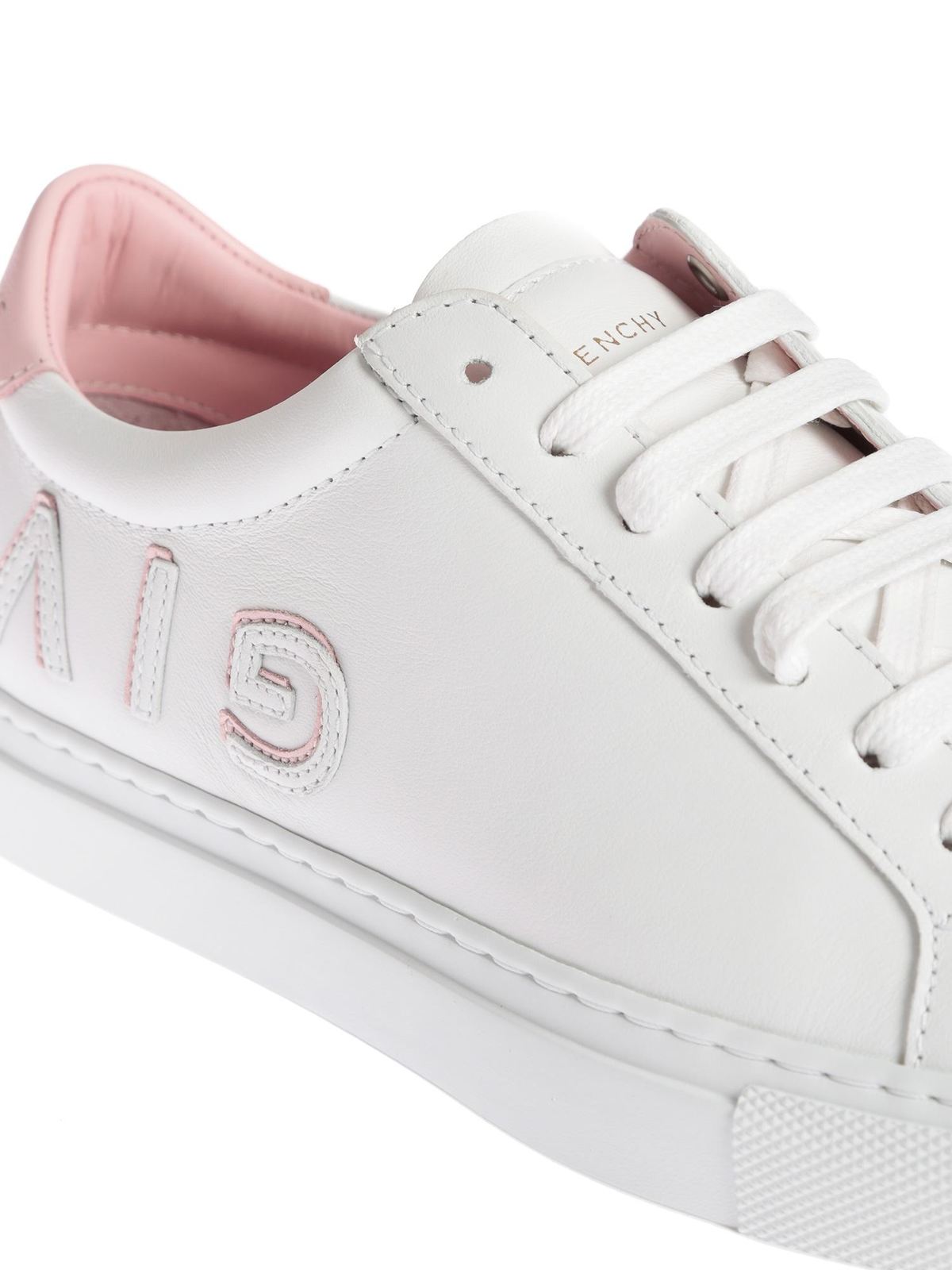 rør ler Opgive Trainers Givenchy - Urban Street sneakers in white and pink - BE0003E0DF172