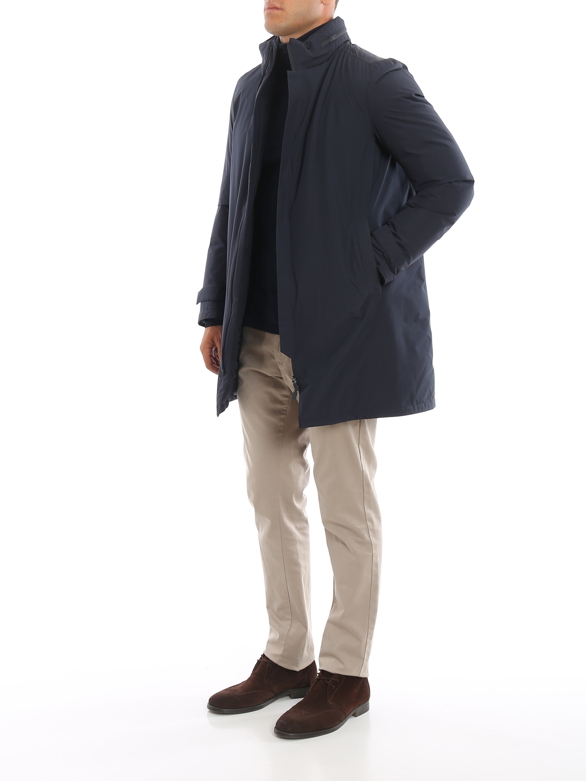 【関税＆送料込み】Herno Gore-Tex Windbreaker Coat Herno Gore-Tex Coat Navy at CareOfCarl.com