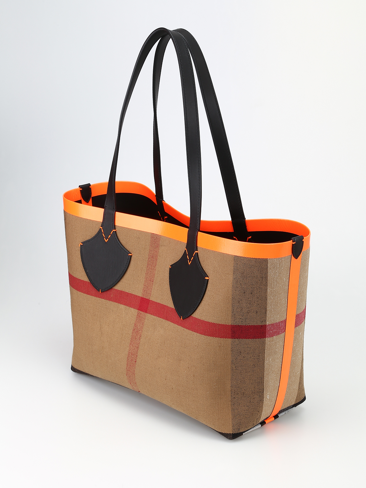 Burberry Gaint Reversible Bag