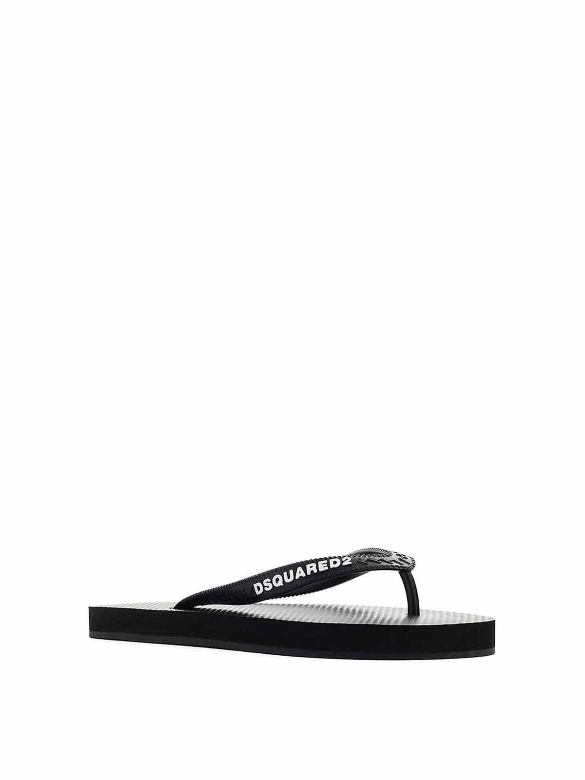 Shop Dsquared2 Contrasting Logo Thong Sandals In Black