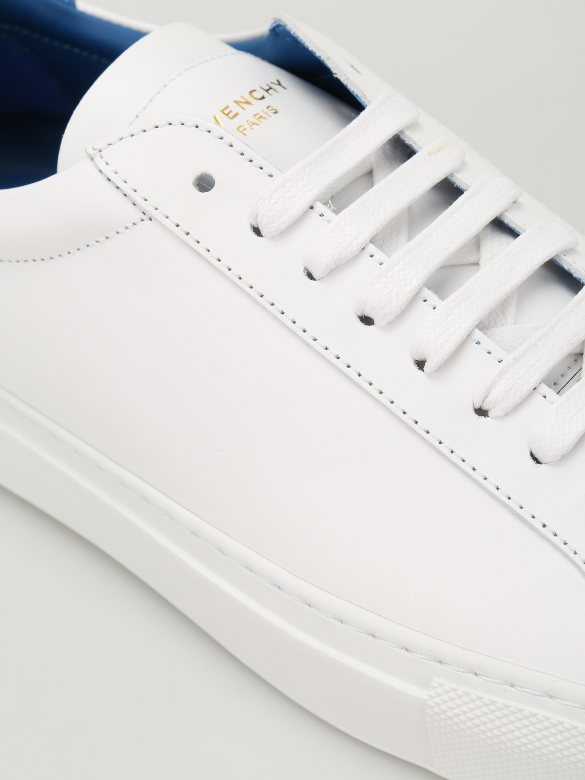 Givenchy white clearance mens trainers