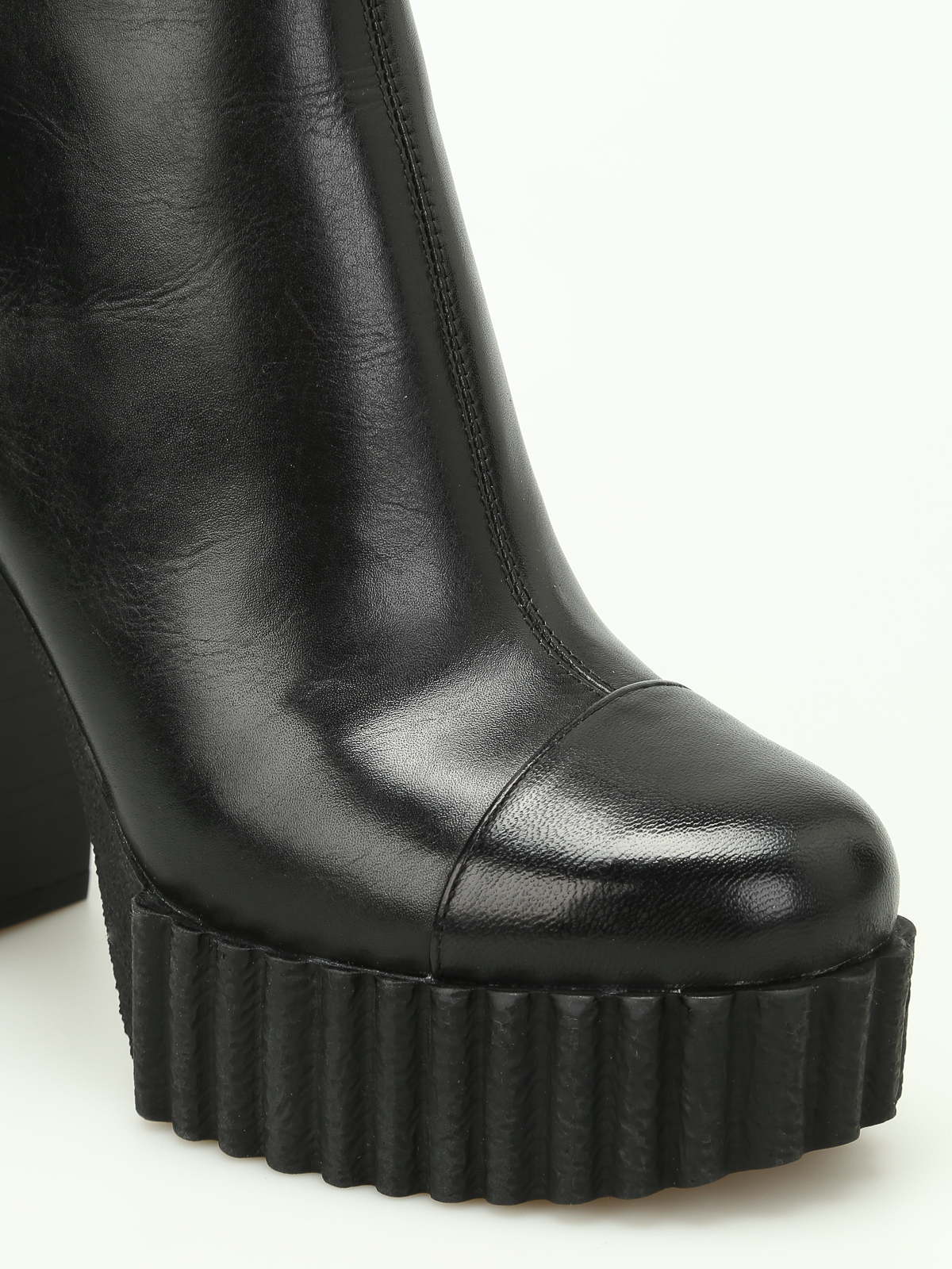 Ankle boots Kylie - leather ankle boots - KKCADENCEB
