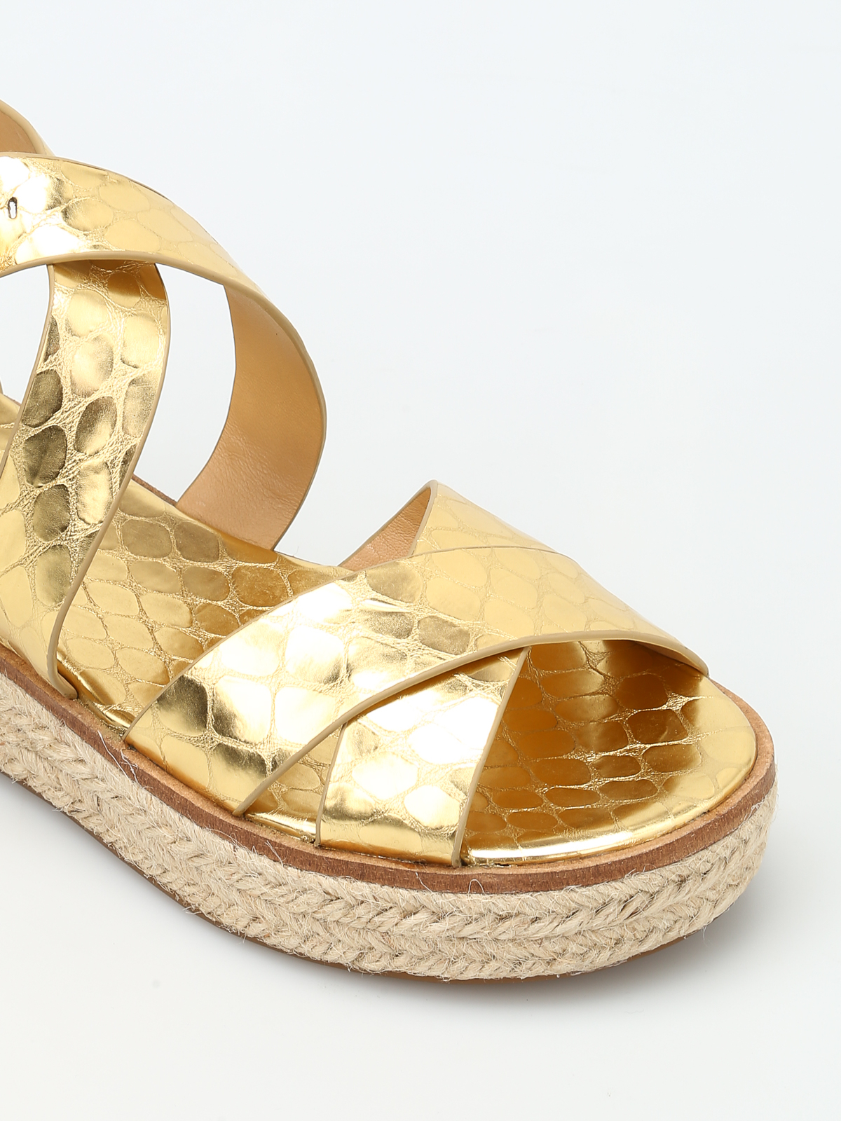 Sandals Michael Kors  Plate Thong sandals in gold color  40R4MKFA1M740