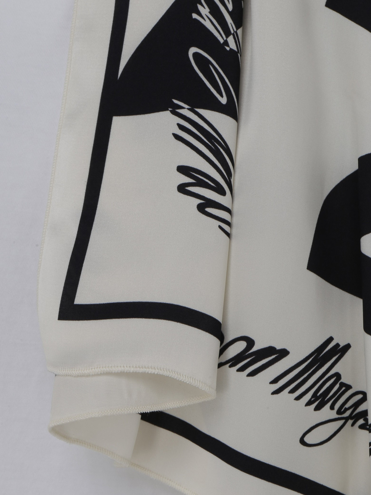 MM6 Maison Margiela Scarf detailed T-shirt | S32GC0574S23588964