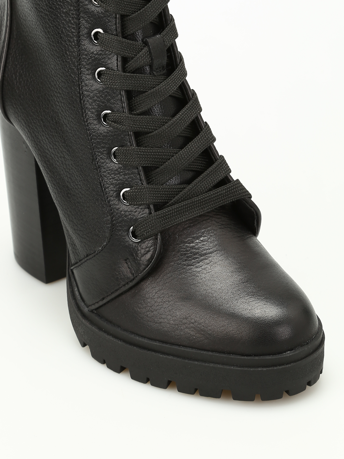 Steve madden laurie clearance boots