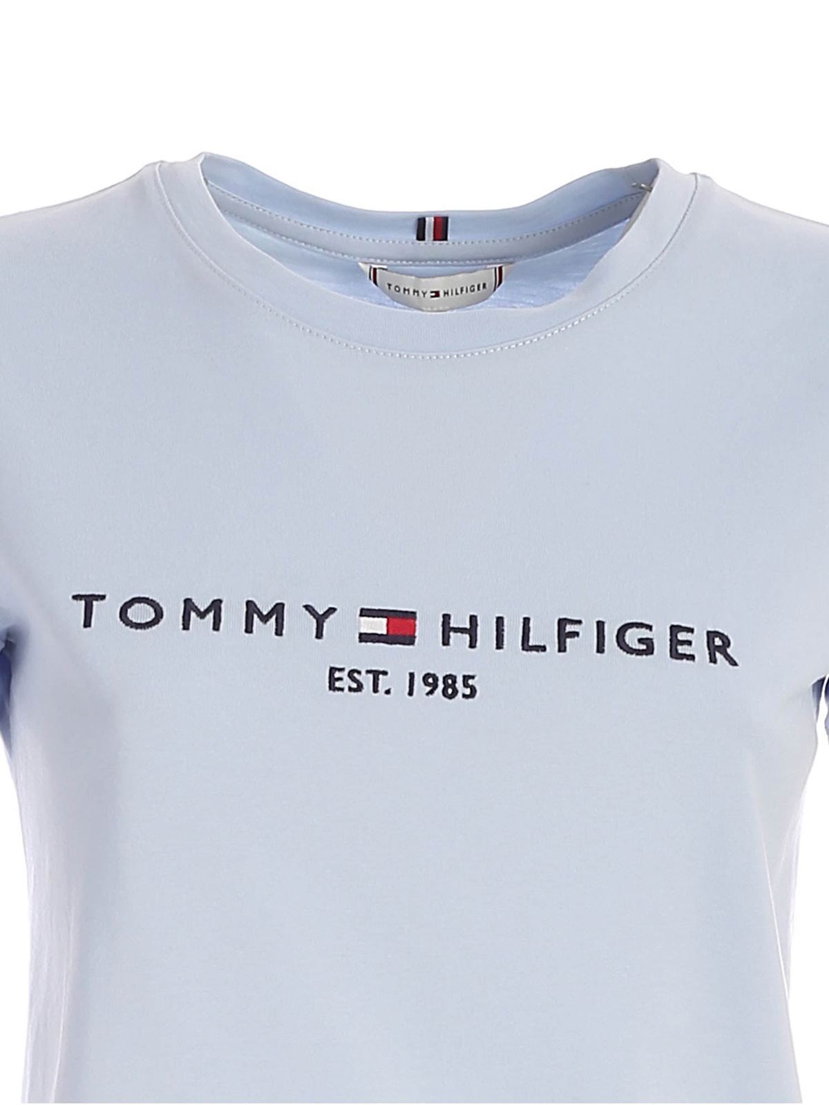 Justering Et hundrede år hektar T-shirts Tommy Hilfiger - Contrasting embroidery T-shirt in light blue -  WW0WW28681C1O
