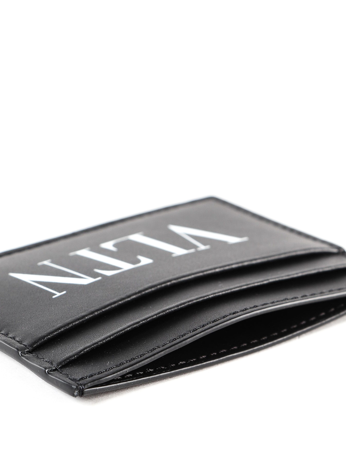 Vltn cardholder discount