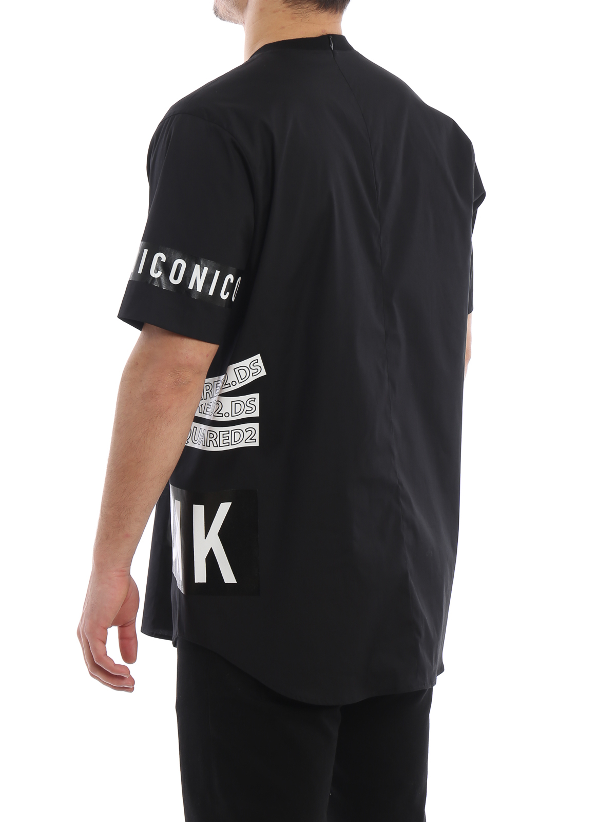 【送料&関税込】Dsquared2 Black T-shirt With Contrasting Ico 19385227_42622161_600.jpg