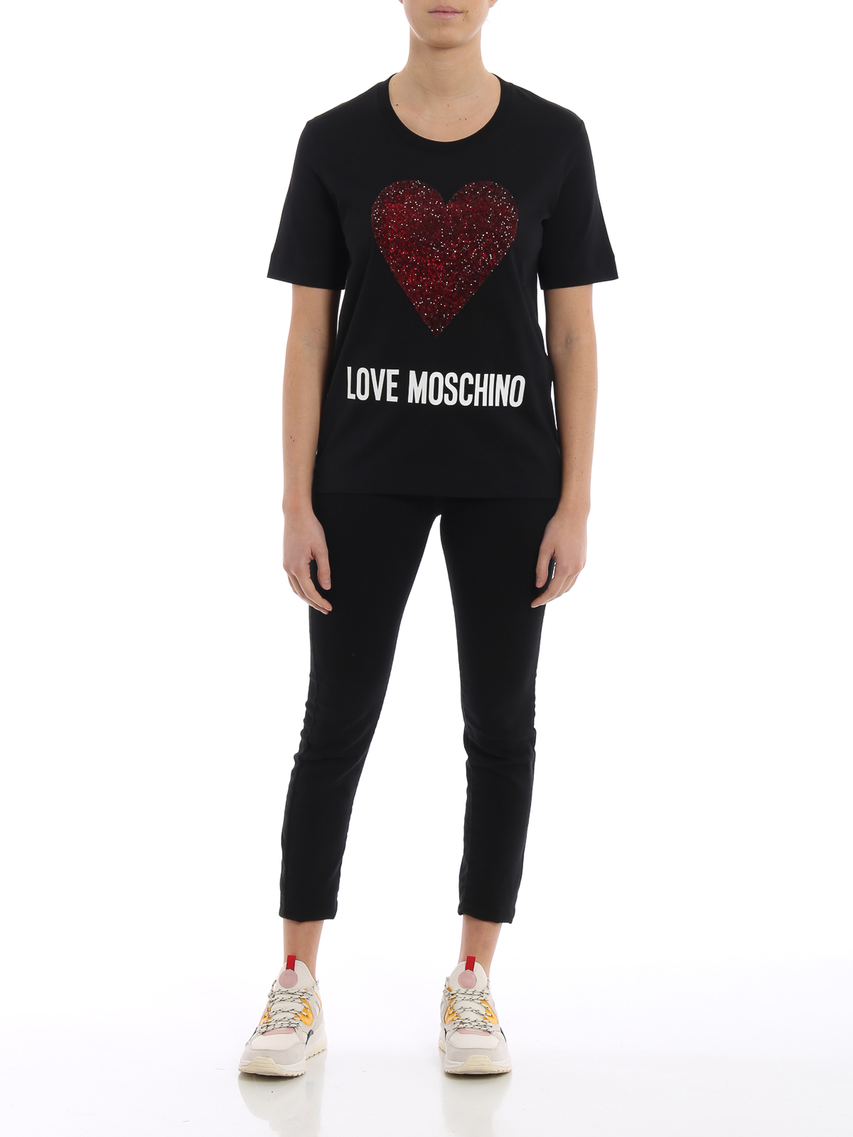 Love Moschino Red heart embellished black Tee | W4F151GM3517C74