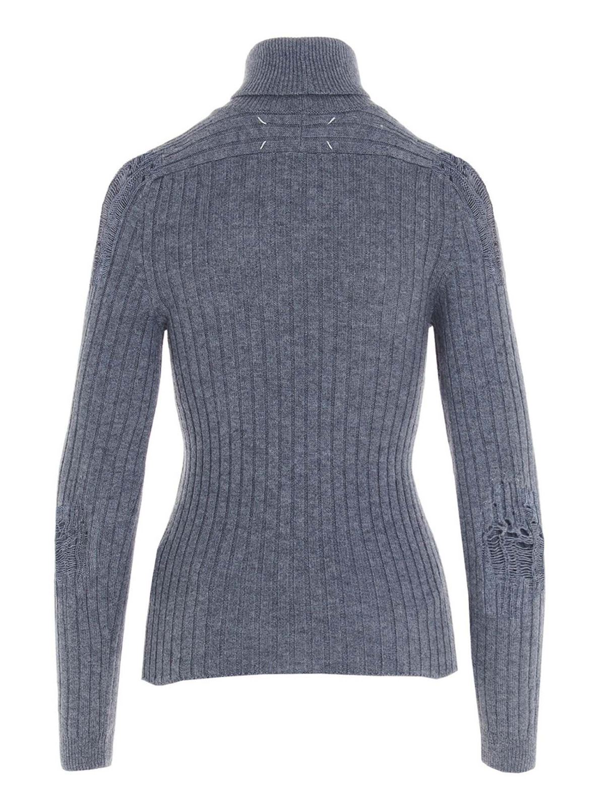 Maison Margiela Destroyed turtle neck in grey|S29HA0592S17586852M