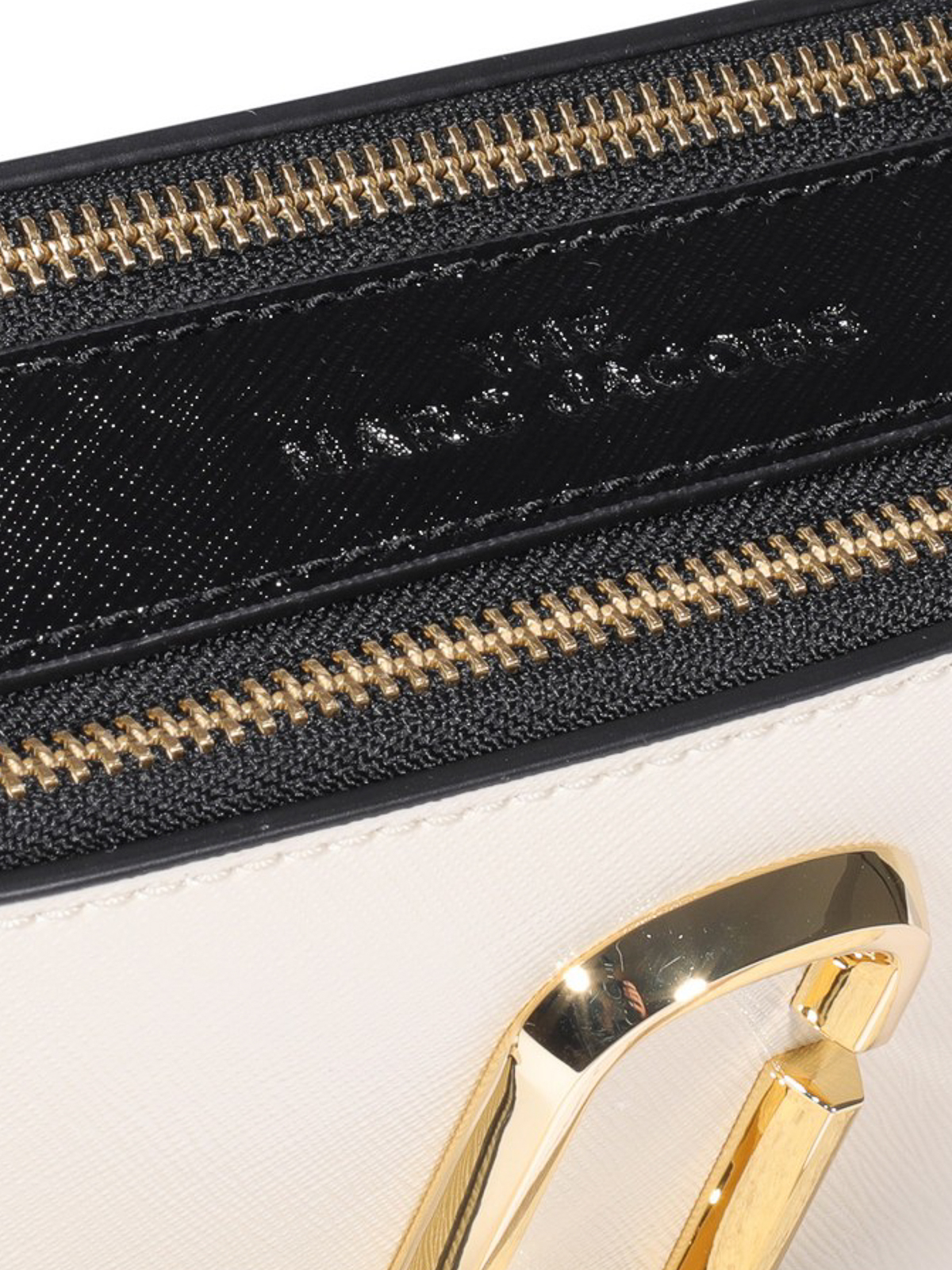 Marc Jacobs The Logo Strap Snapshot Small Saffiano Leather Camera