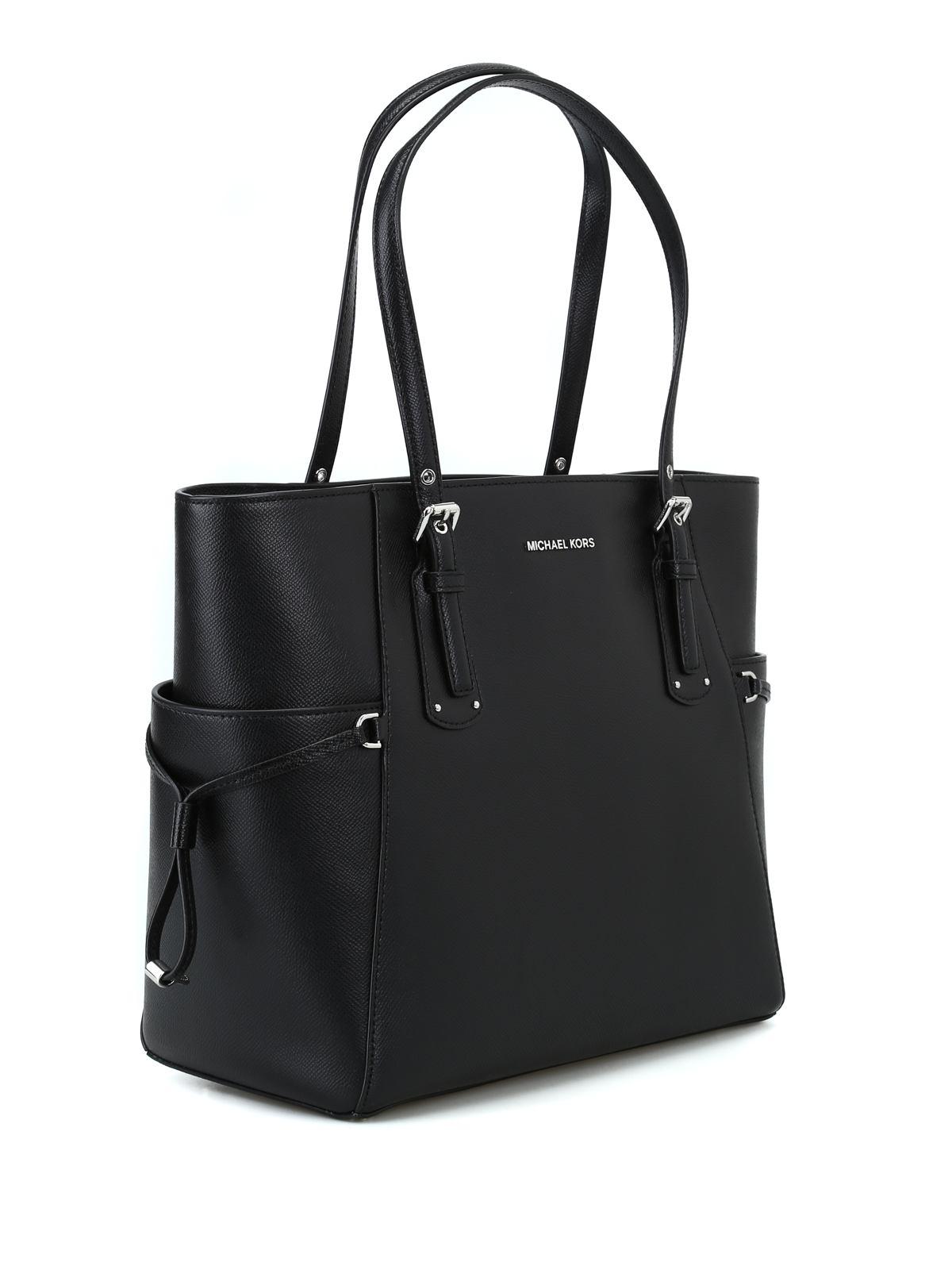 Shop Michael Kors Voyager Black Leather Tote In Negro