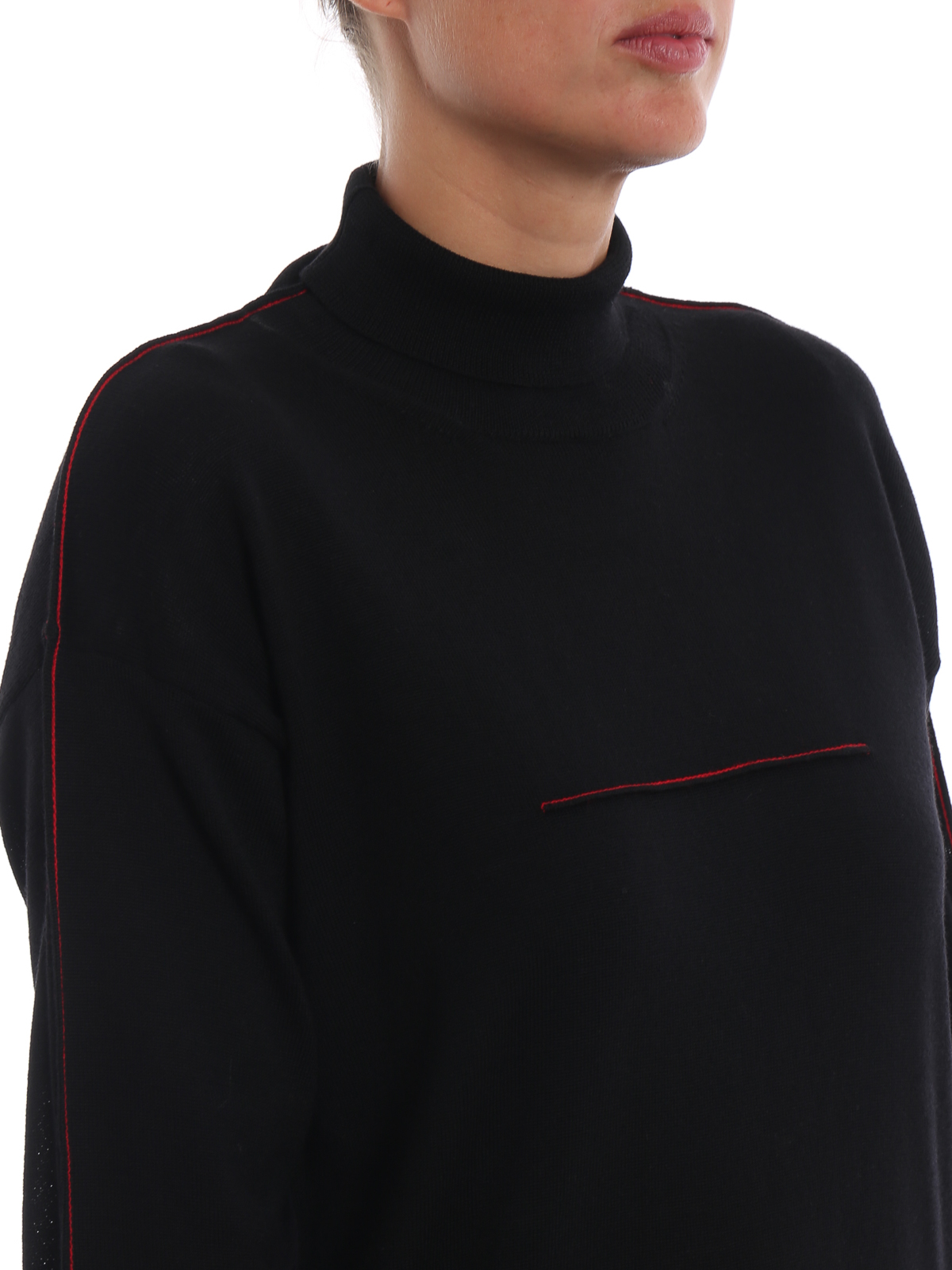 MM6 Maison Margiela Red trimming black wool turtle neck sweater
