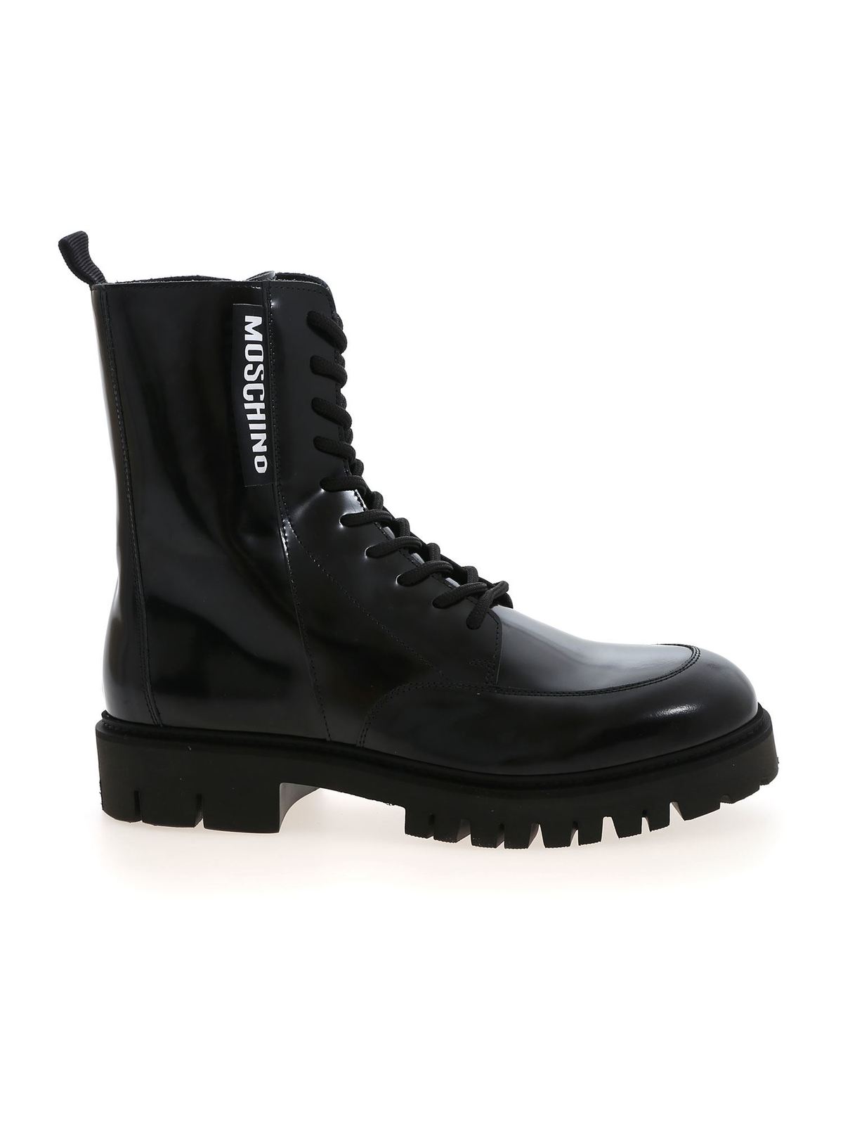 Moschino Label Ankle Boots In Black In Negro