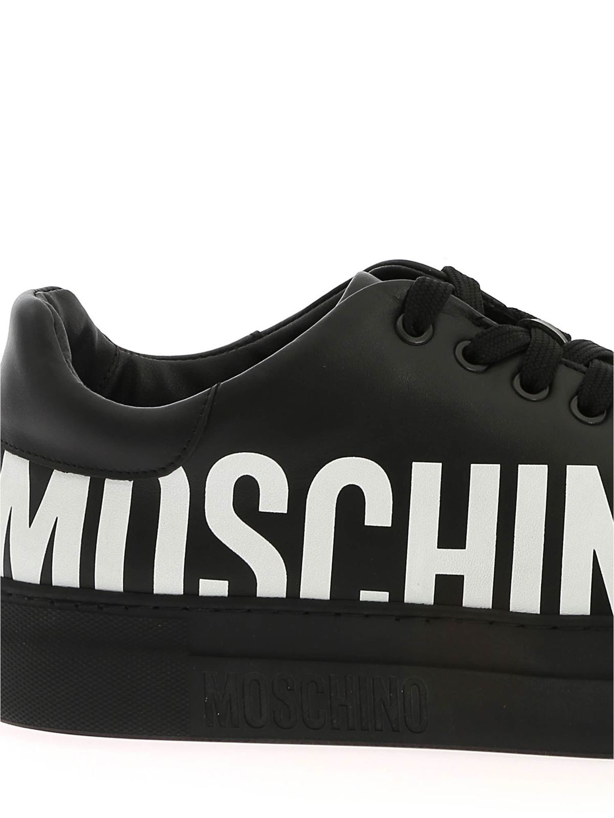Shop Moschino Black Sneakers With Logo In Negro