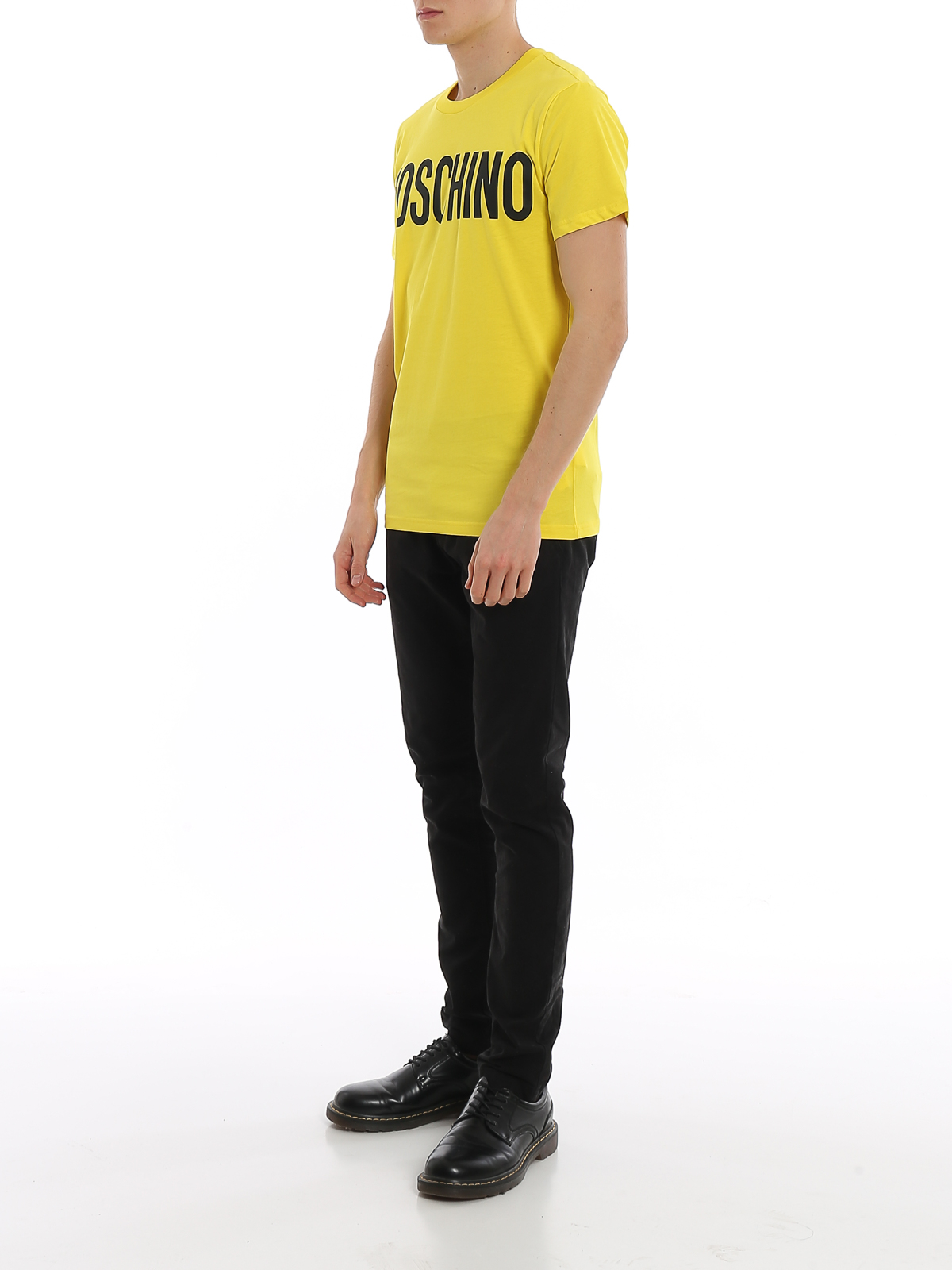 Tシャツ・カットソー MOSCHINO Men T Shirts V072352411027 Yellow Moschino Contrasting logo print yellow T-shirt - Men